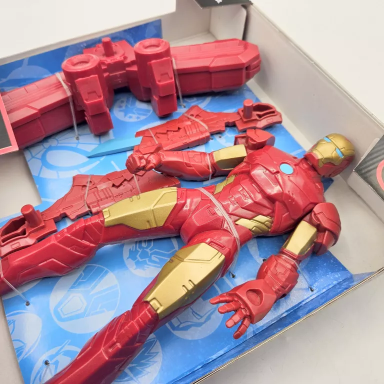 hasbro-figurka-iron-man-24-cm-f1426-ean-gtin-5010993780631
