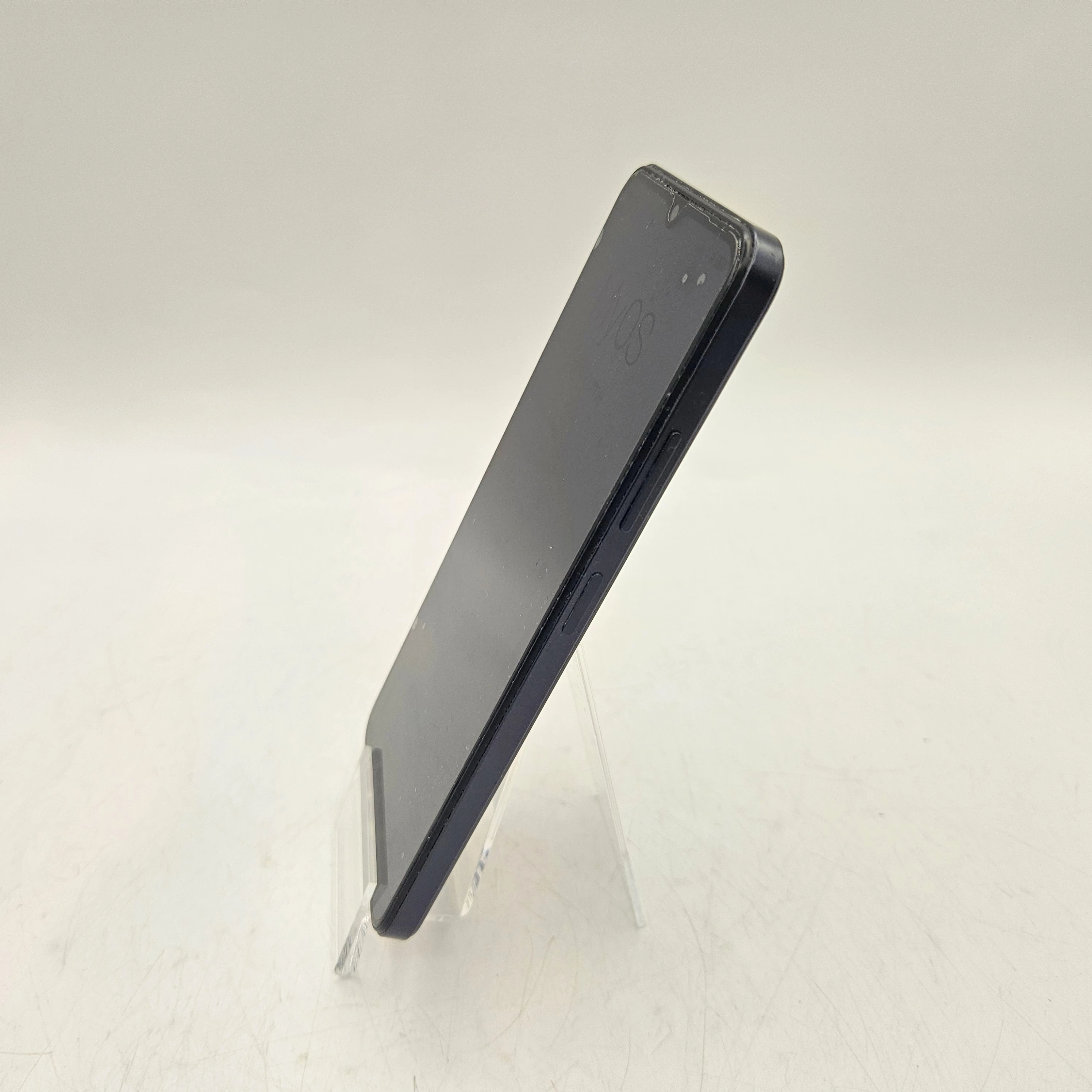 telefon-zte-blade-v40-128gb-7ram-kod-producenta-blade-v40-design