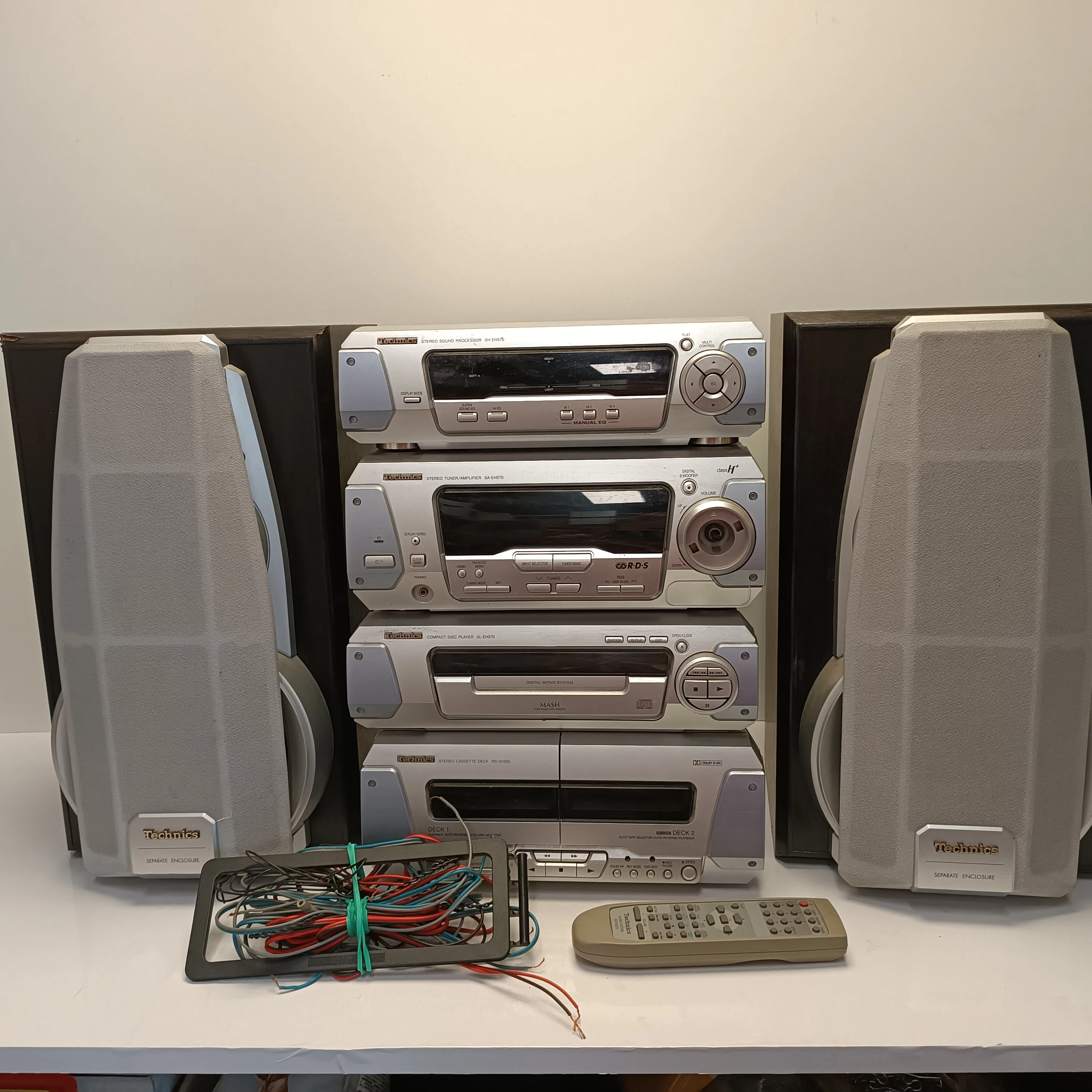 wieza-technics-sh-eh570-osiedle-teatralne-3u15-krakow