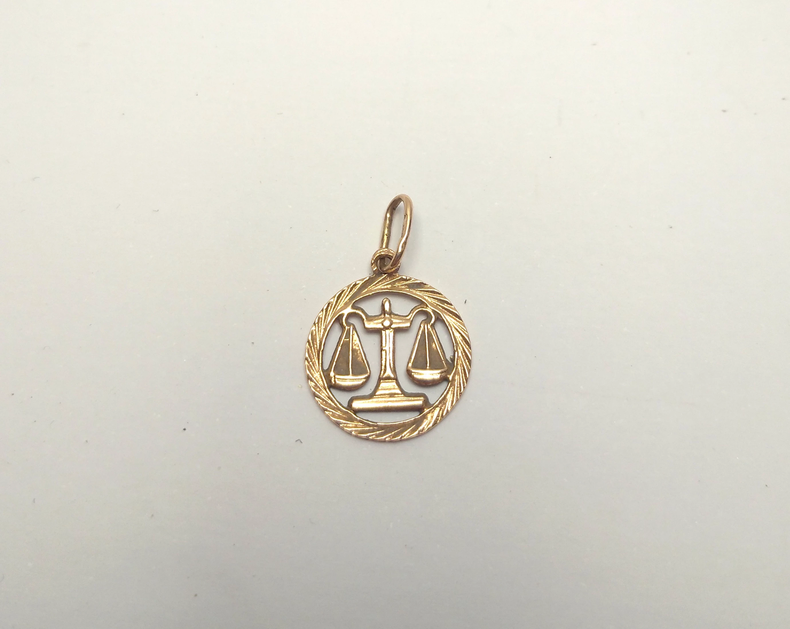 wyrob-jubilerski-uzywany-wisiorek-099g-rataja-11-bydgoszcz