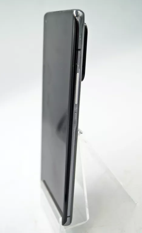 smartfon-xiaomi-mi-11-ultra-12256gb-czarny-przekatna-ekranu-681