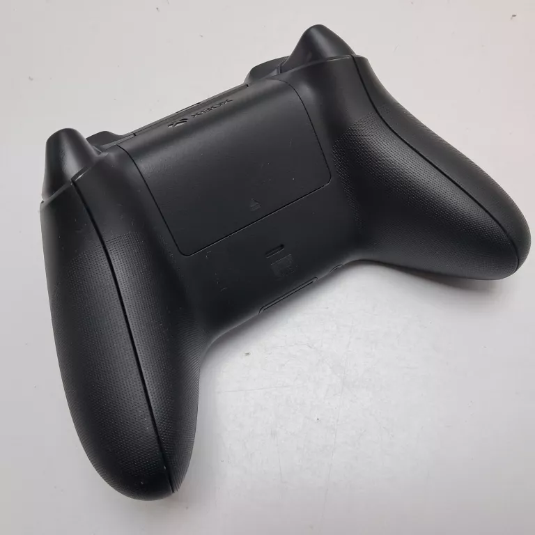 pad-do-xbox-one-sposob-podlaczenia-210654-2