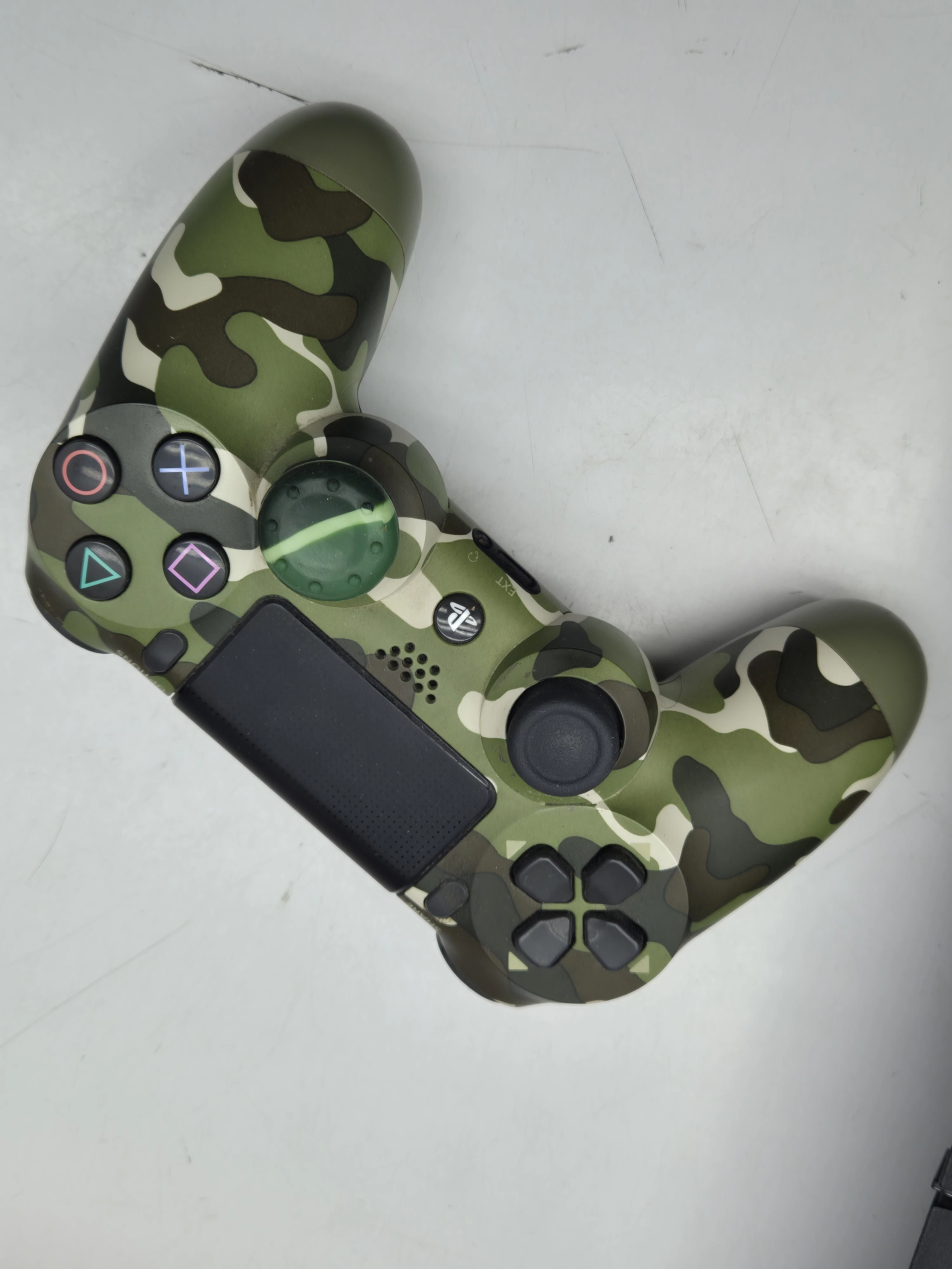 konsola-sony-playstation-4-1-tb-czarny-gry-w-zestawie-205998-225574