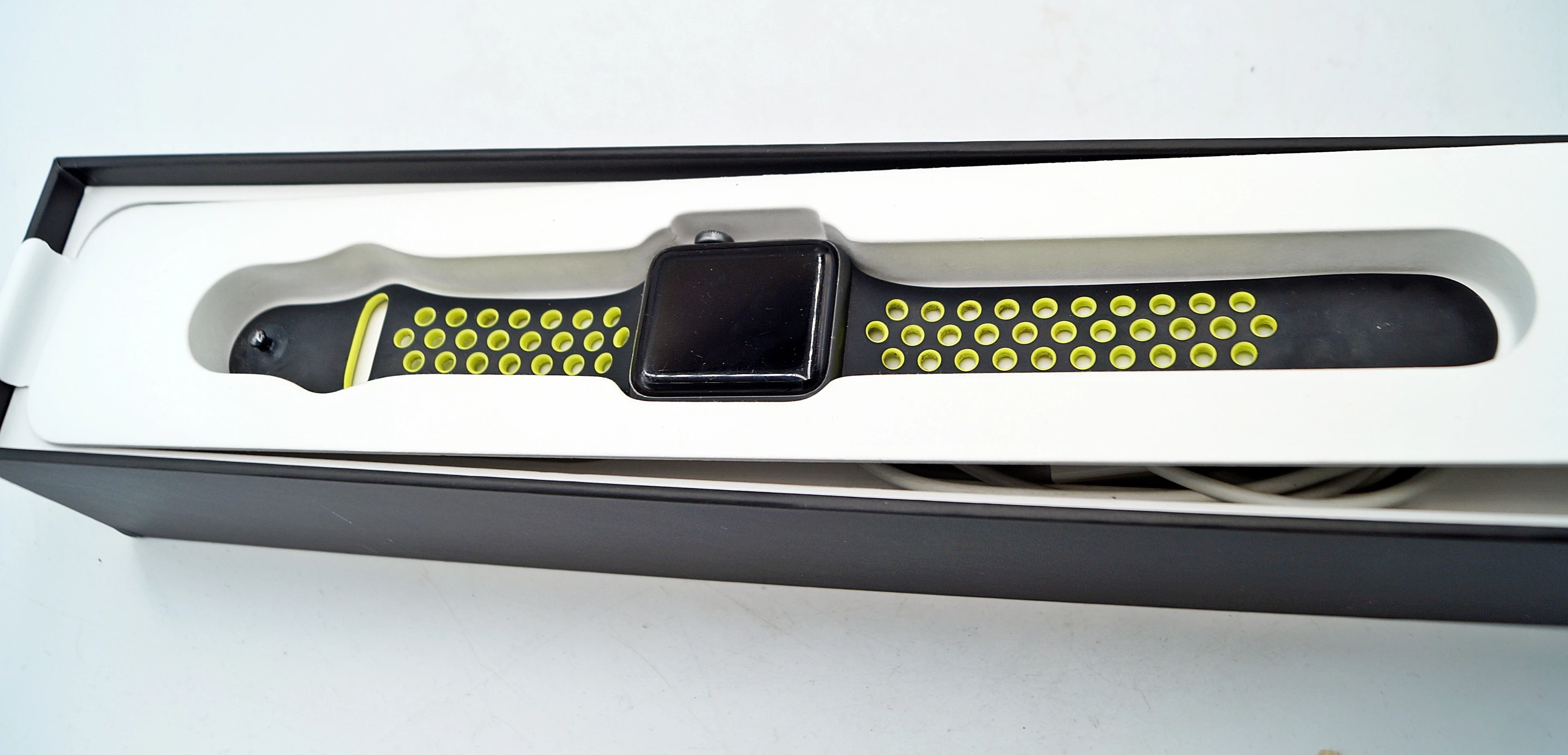 apple-watch-nike-series-2-chelmska-50-warszawa