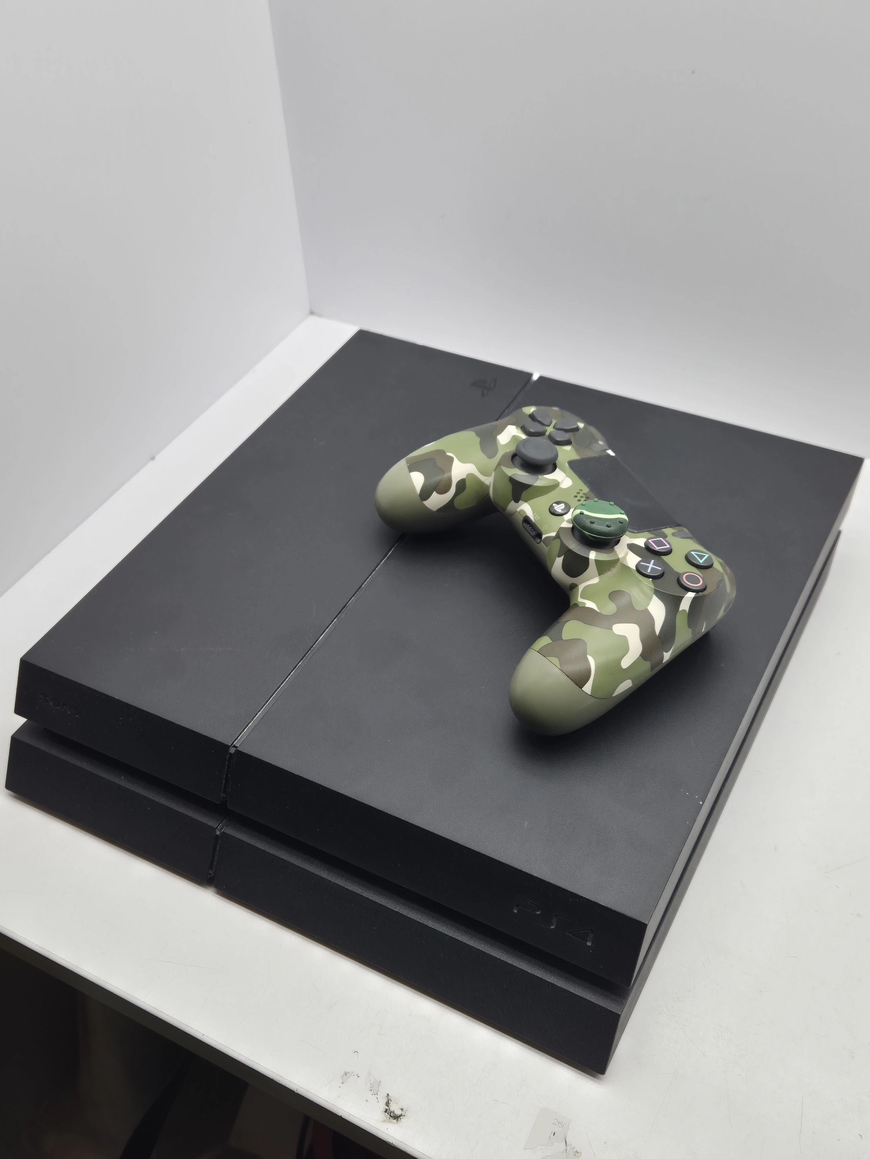 konsola-sony-playstation-4-1-tb-czarny-pilsudskiego-27-jaworzno