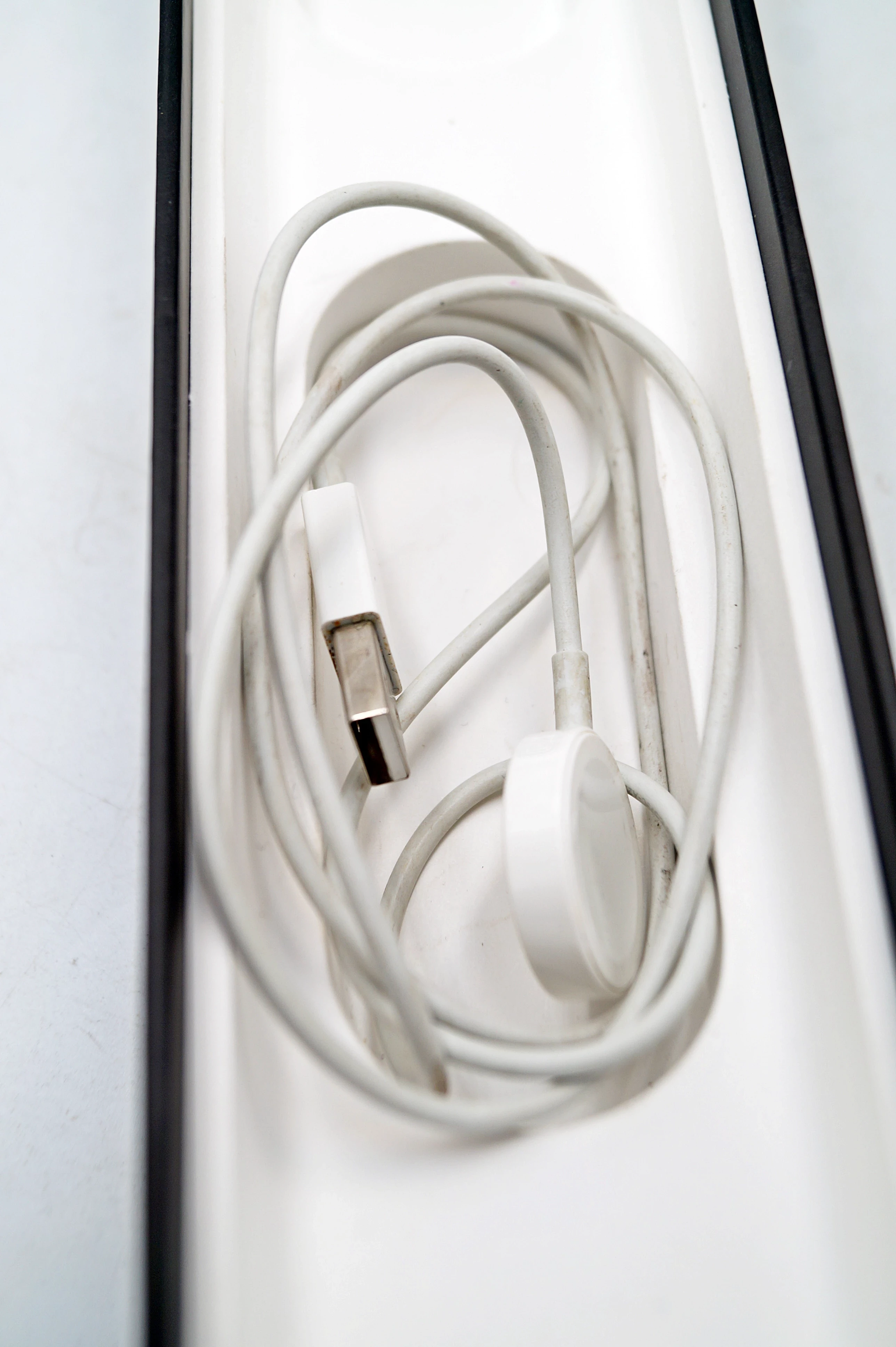 apple-watch-nike-series-2-zlacza-212938-16