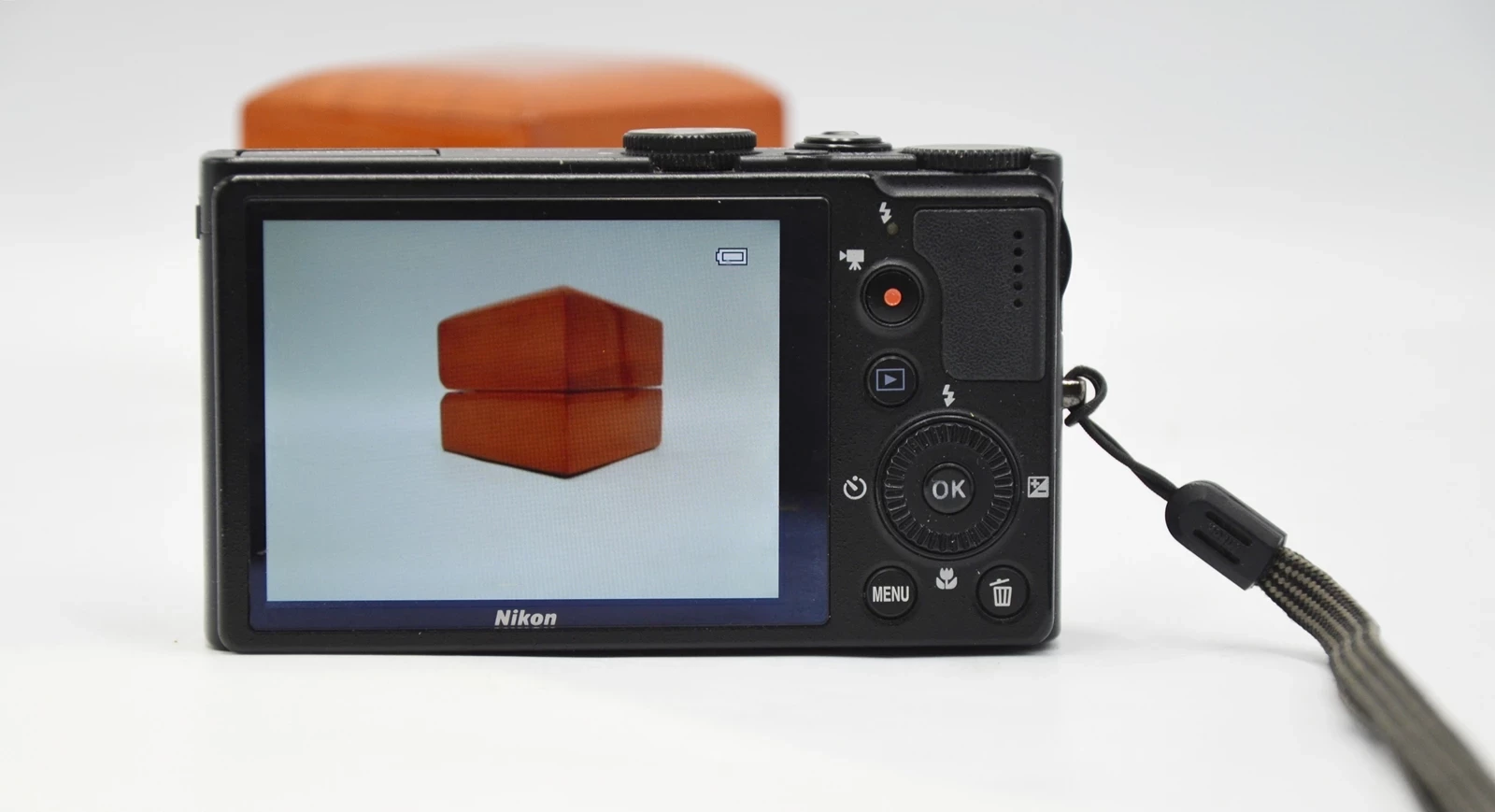 nikon-coolpix-p310-kabel-ean-gtin-0018208926602