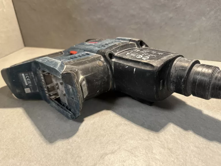 mlotowiertarka-bosch-gbh-180-body-energia-udaru-200