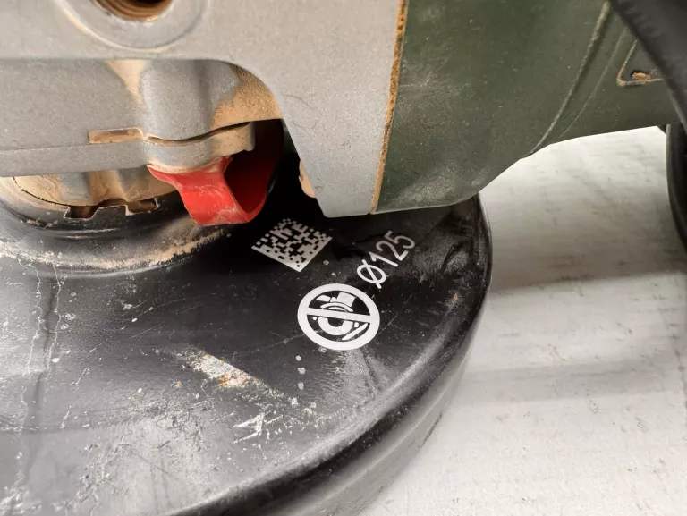 szlifierka-bosch-750-125-pudelko-kod-producenta-06033a240d