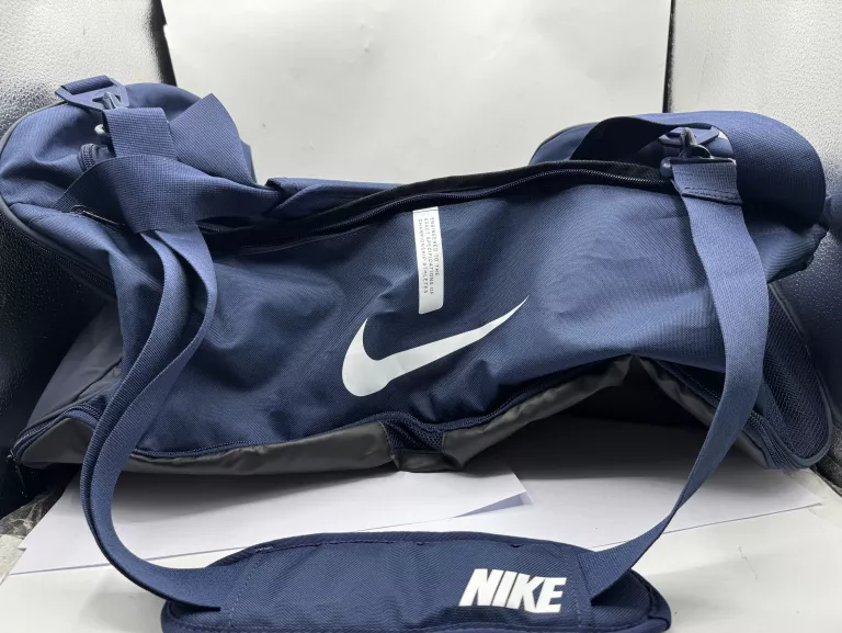 torba-sportowa-nike-sredzka-28-wroclaw