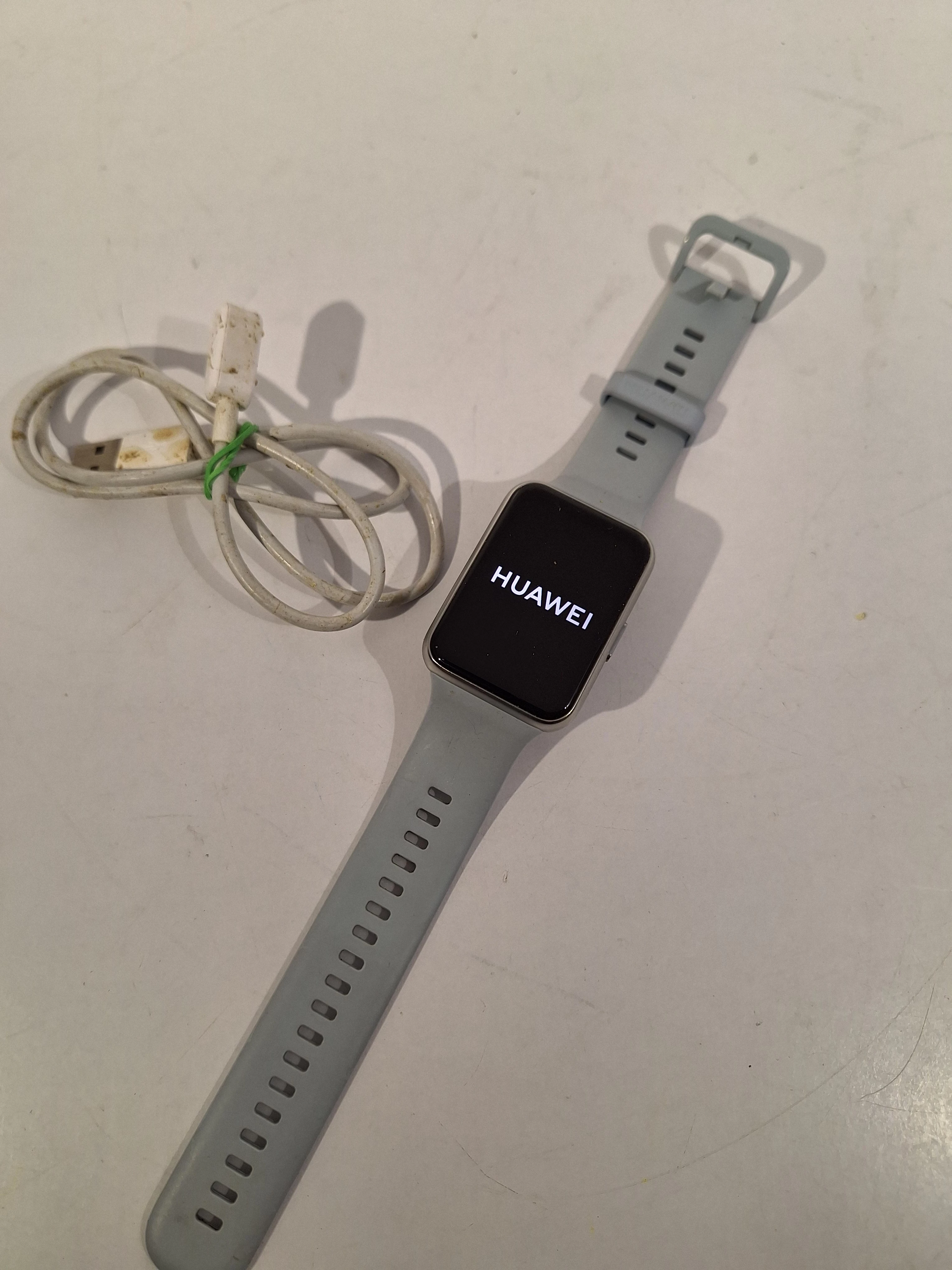 smartwach-huawei-watch-fit-2-szerokosc-koperty-3350