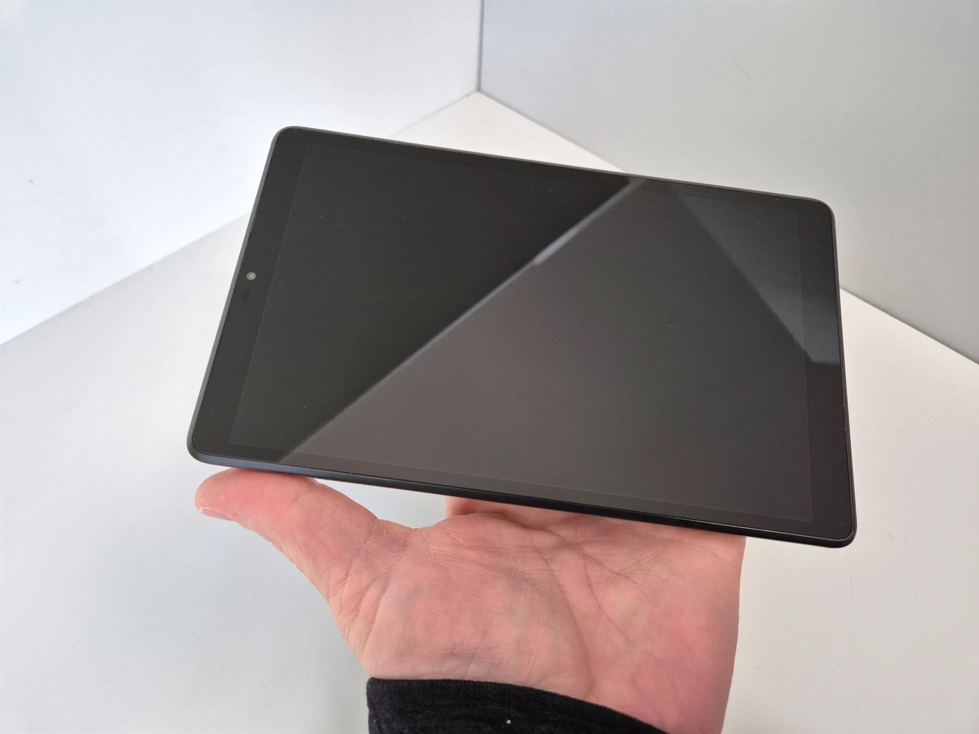 tablet-lenovo-tab-m8-16gb-tb-8505f-wifi-stan-11323-2