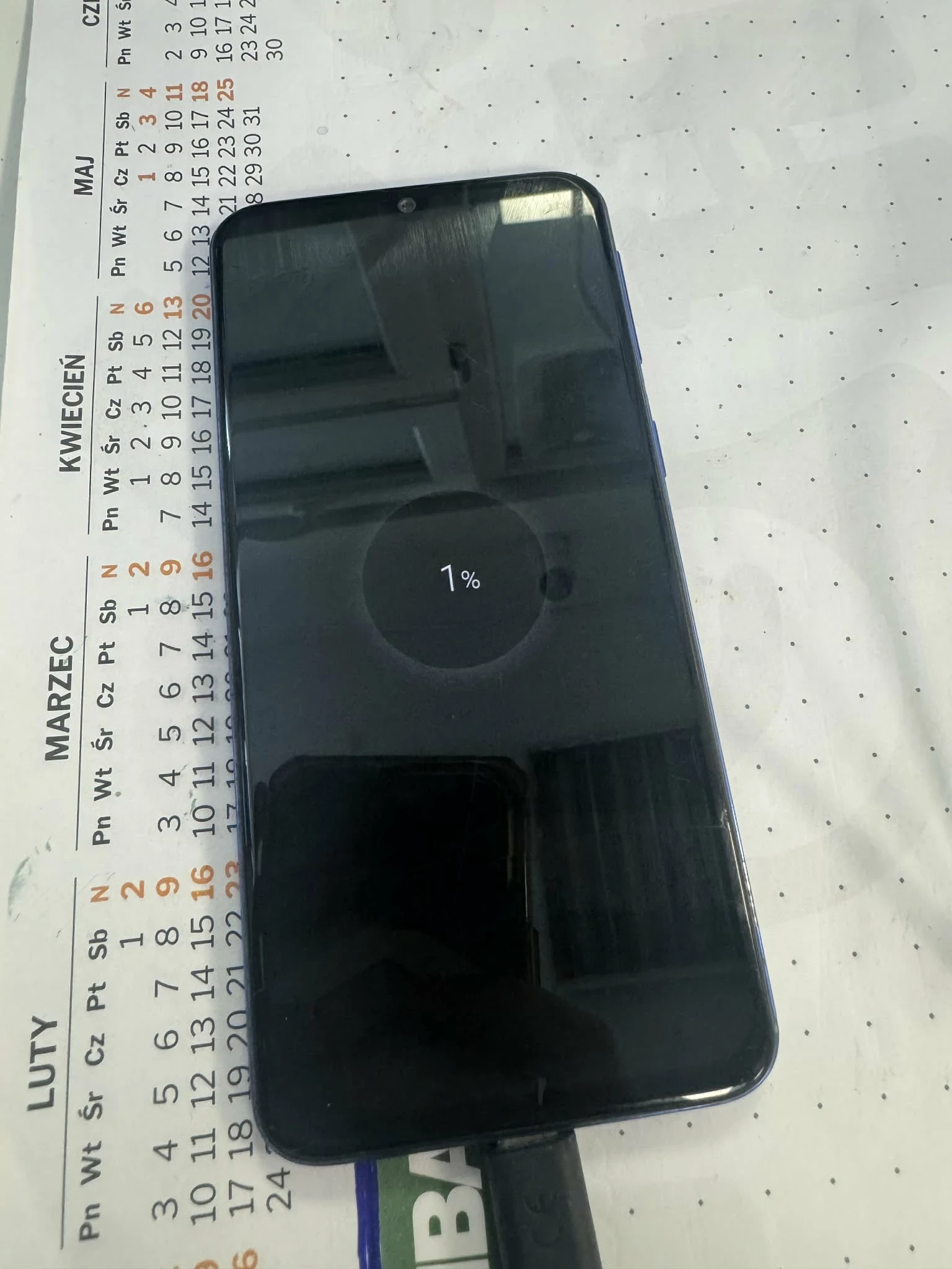 telefon-samsung-galaxy-a40-przekatna-ekranu-590