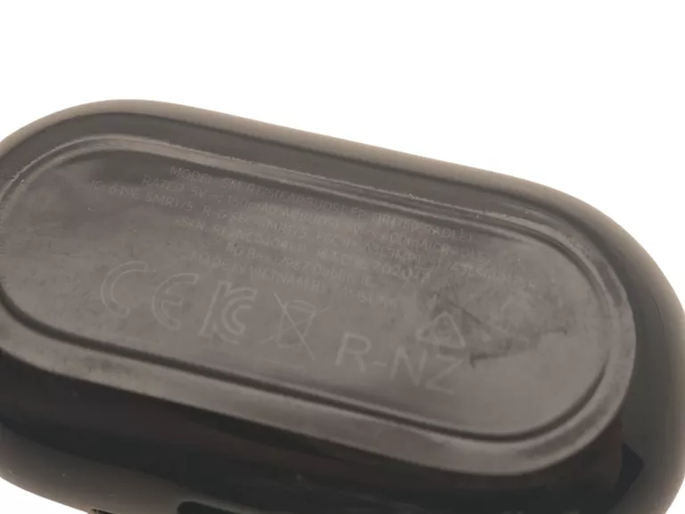 sluchawki-samsung-galaxy-buds-plus-kolor-dominujacy-129357-3