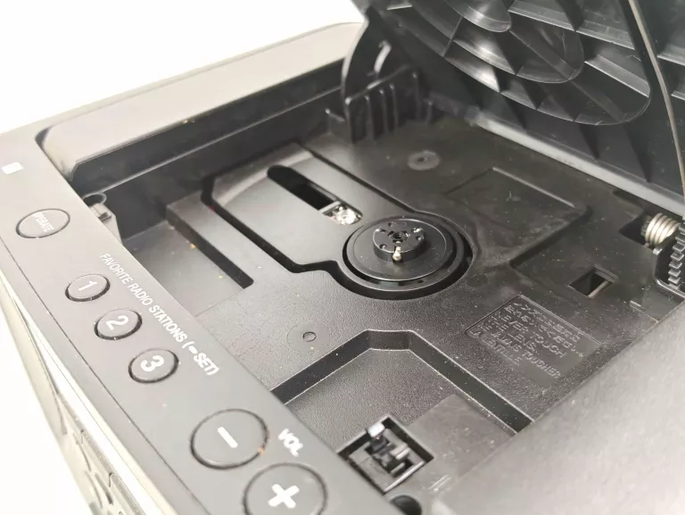 sony-zs-rs60bt-radioodtwarzacz-cd-zlacza-213126-2