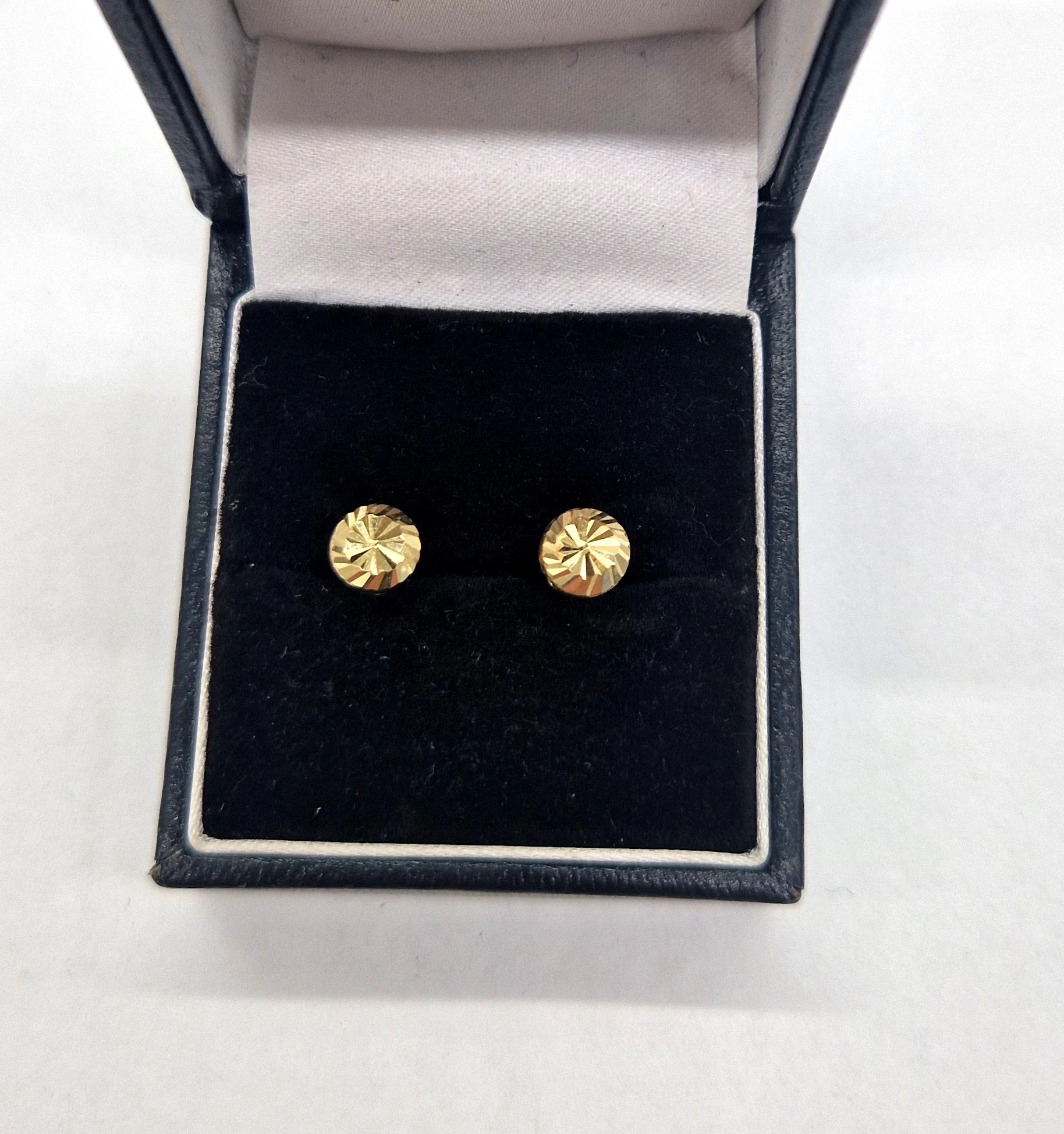 sliczne-zlote-kolczyki-kuleczki-082-585-konst-3-maja-254-goleniow