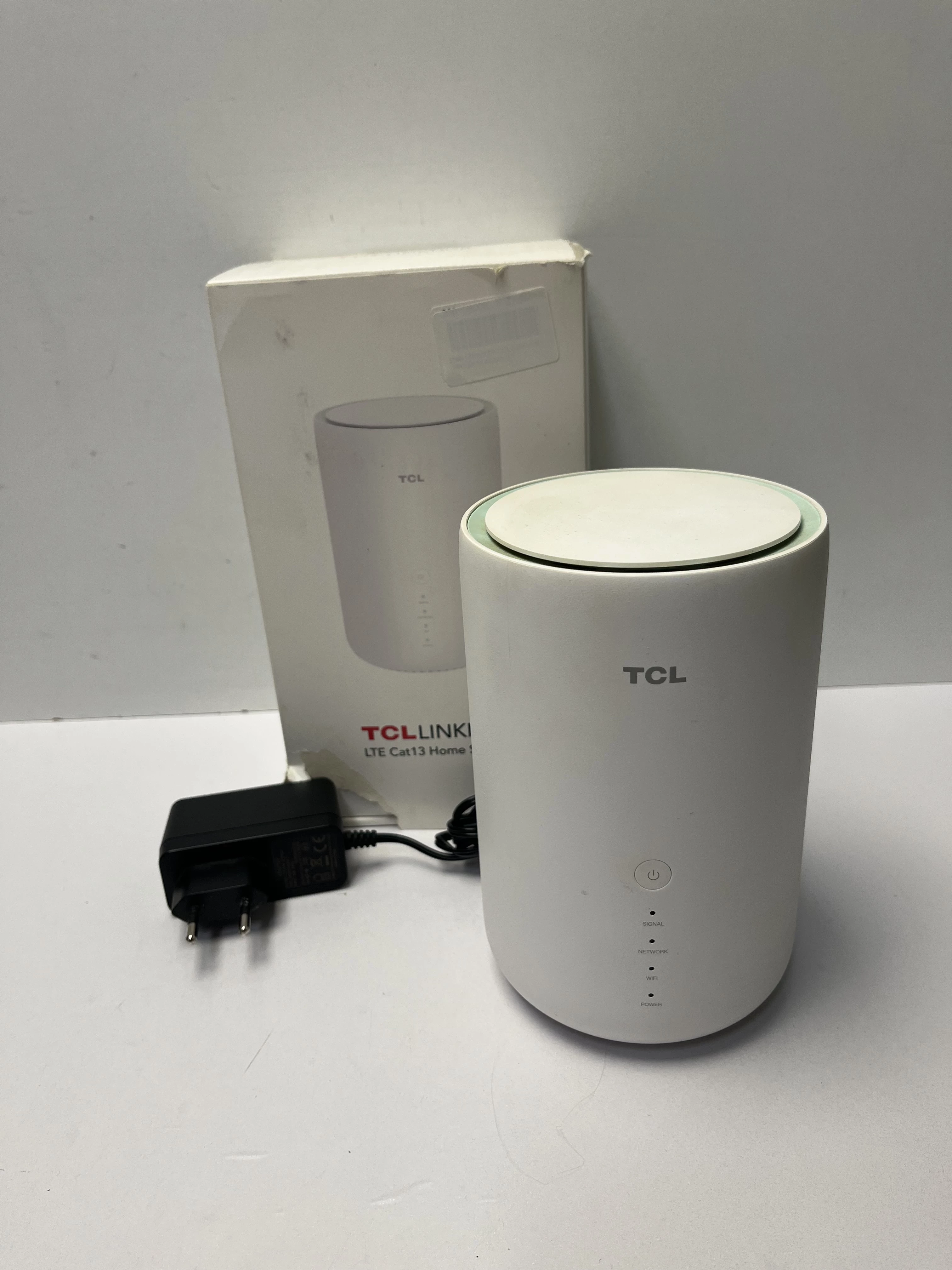 router-tcl-hh130vm-osiedle-teatralne-3u15-krakow