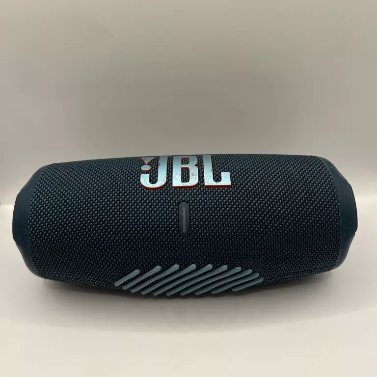 glosnik-jbl-charge-5-funkcje-221089-2