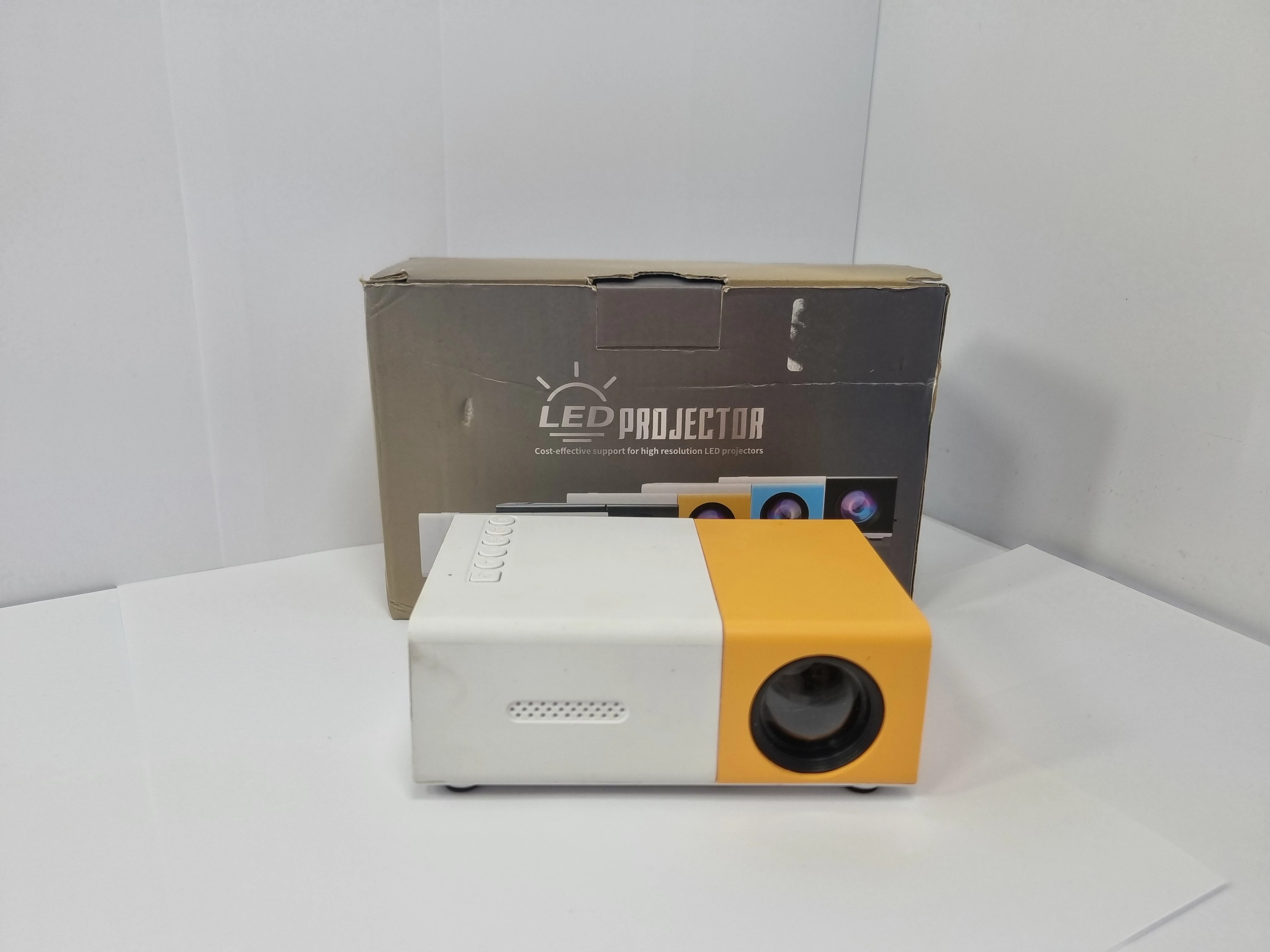 projektor-led-pvo-yg300pro-bialy-armii-krajowej-12-pyskowice