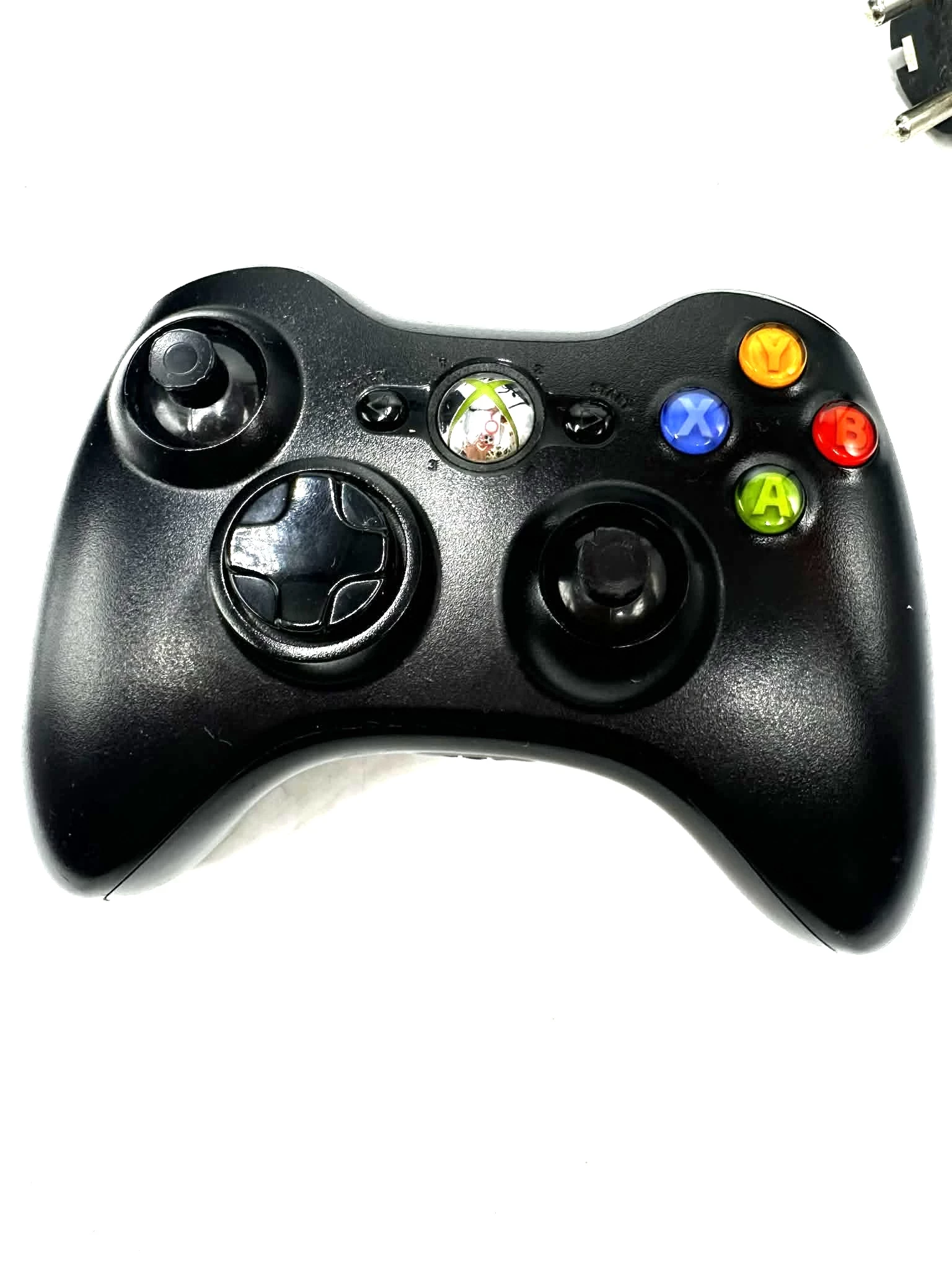 konsola-xbox-360-model-1439-250gb-stan-11323-2