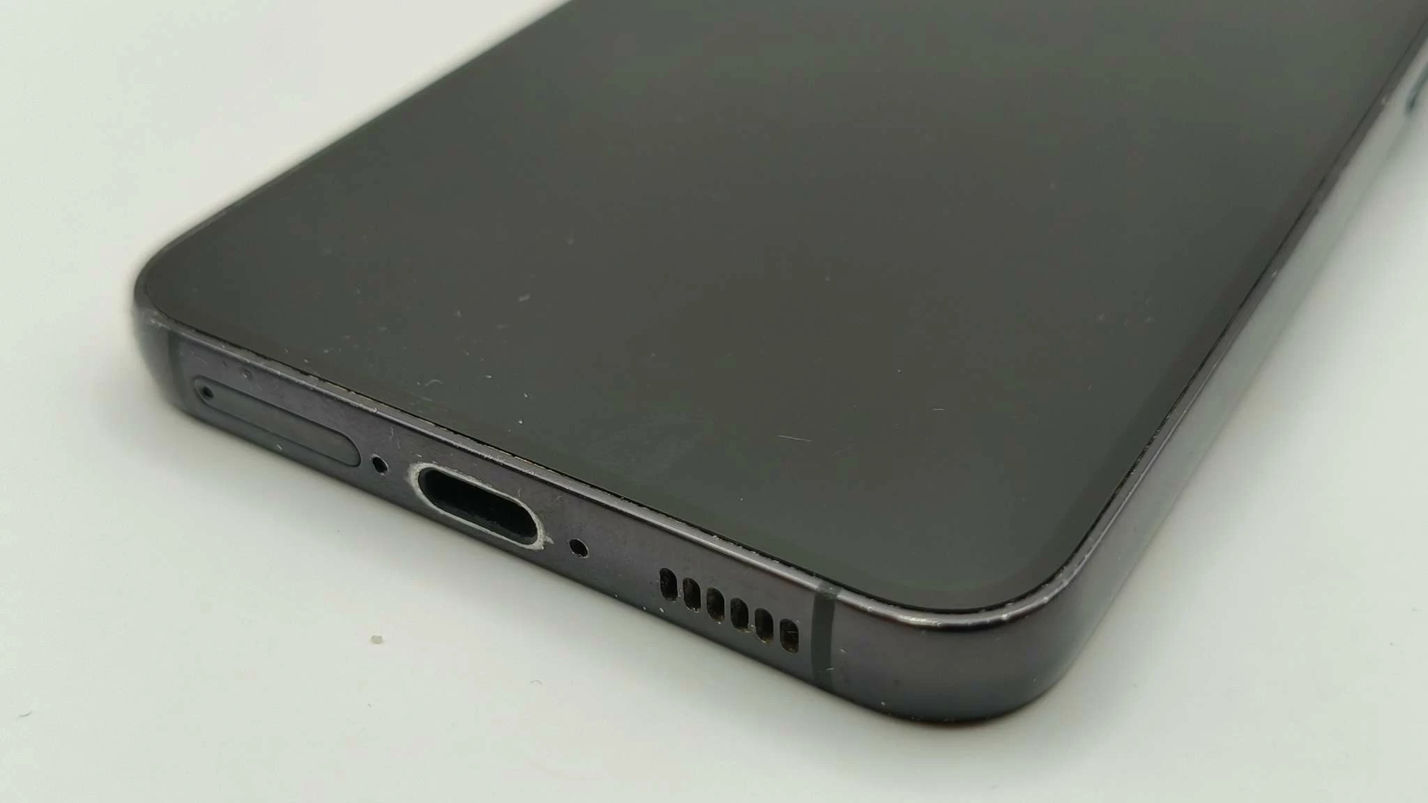 smartfon-samsung-galaxy-s23-5g-8256gb-kod-producenta-sm-s911bzkgeue