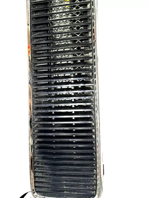 konsola-xbox-360-model-1439-250gb-dolaczone-gry-cod-ghost