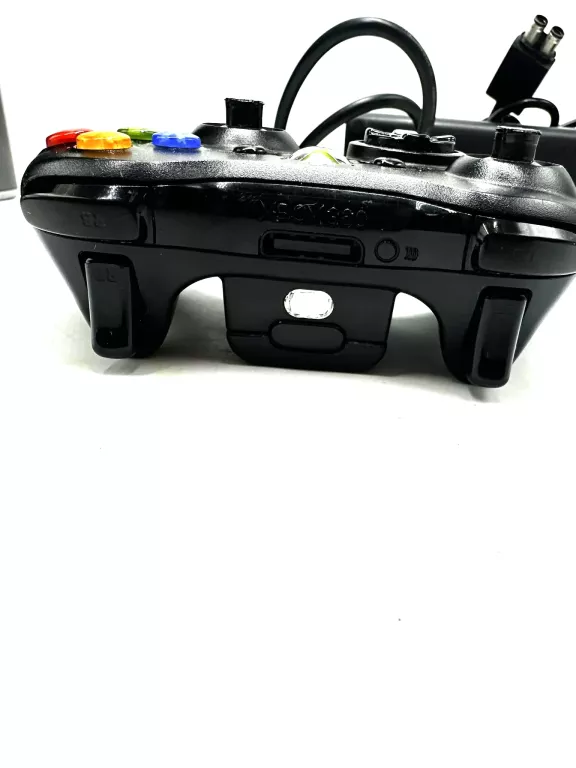 konsola-xbox-360-model-1439-250gb-zlacza-205990-2