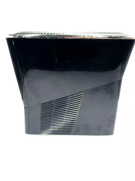 konsola-xbox-360-model-1439-250gb-gry-w-zestawie-205998-225574