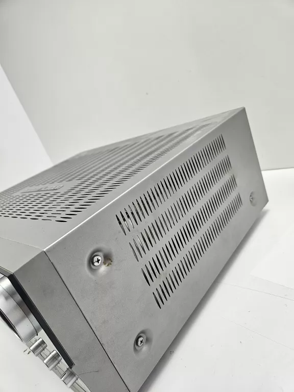 amplituner-harman-kardon-avr-235-pilot-stan-11323-2