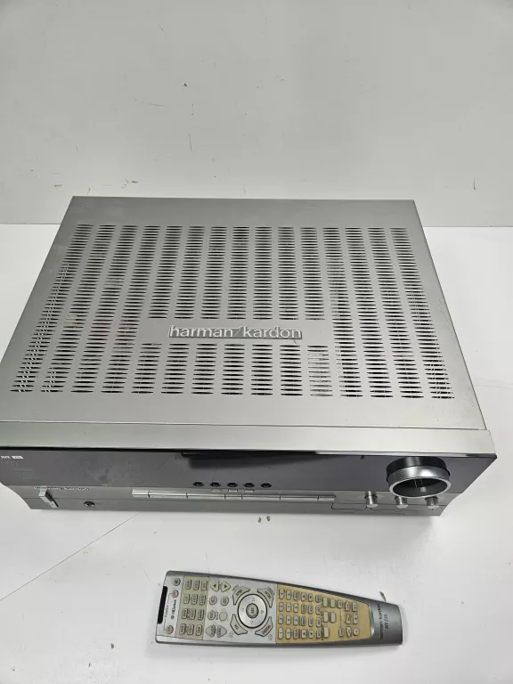 amplituner-harman-kardon-avr-235-pilot-model-avr-235