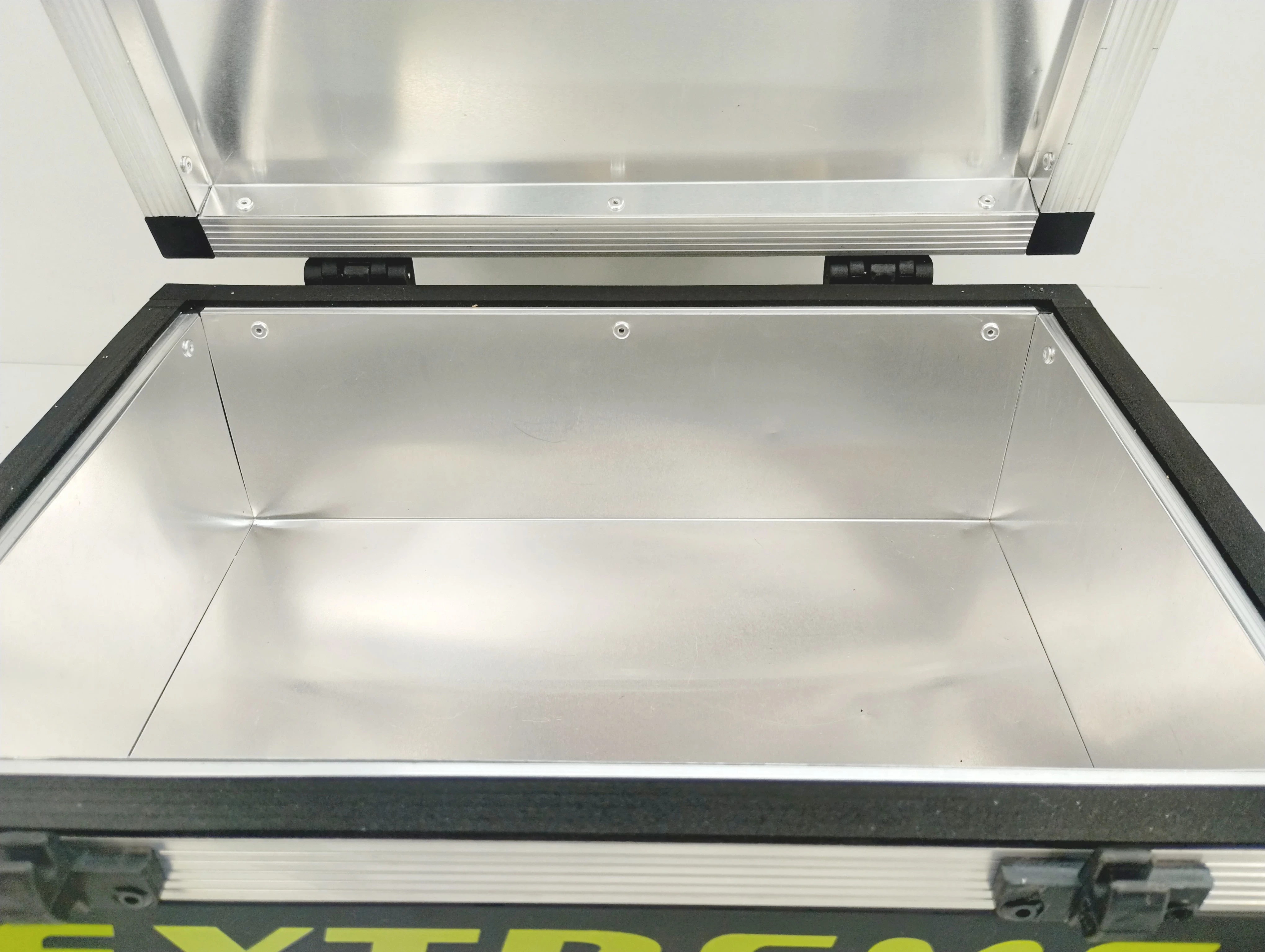 kosz-wedkarski-lorpio-seat-box-extreme-fx-200-model-fx-200