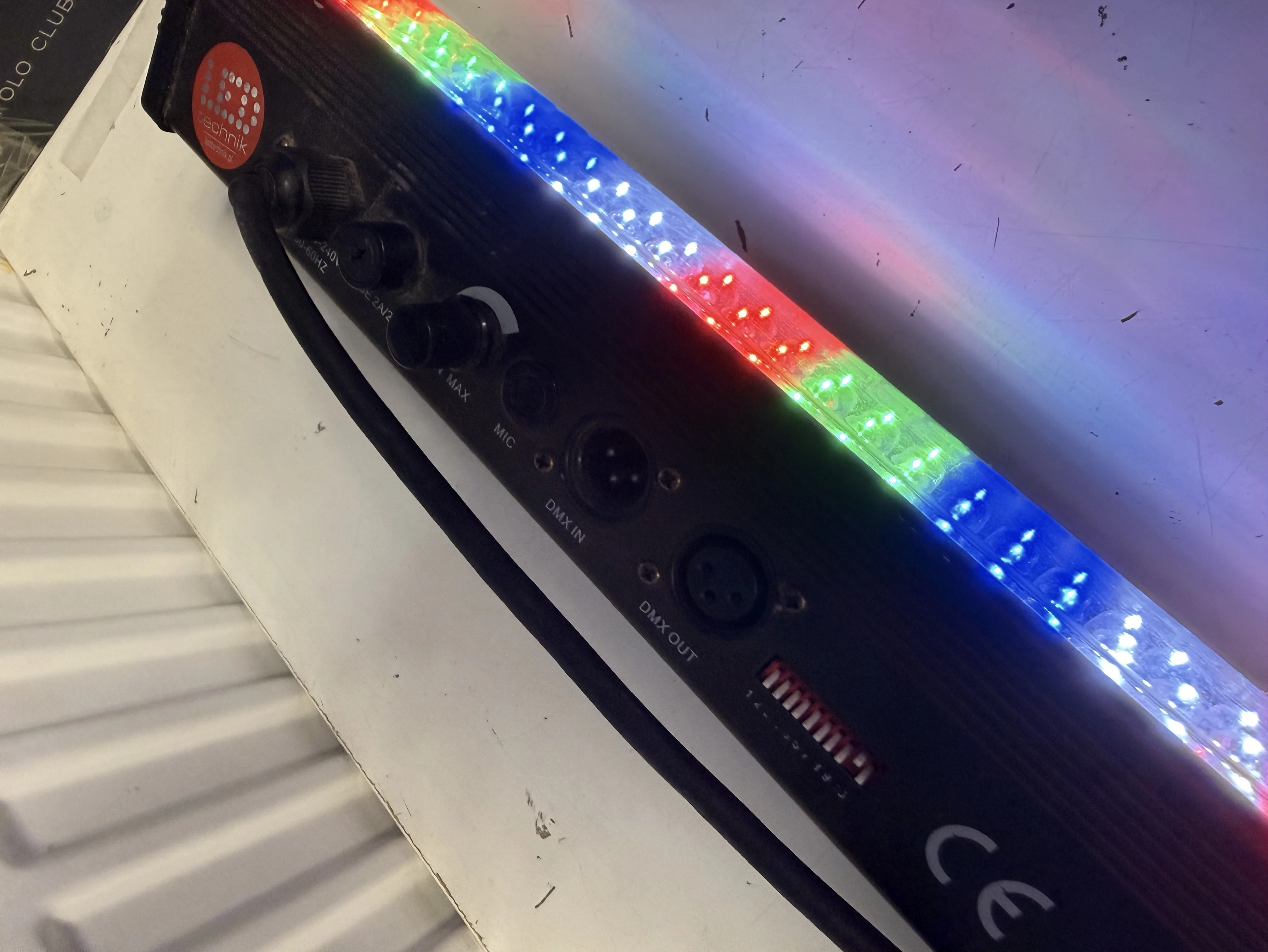 lampa-naswietlacz-liniowy-led-technik-marka-248811-982220