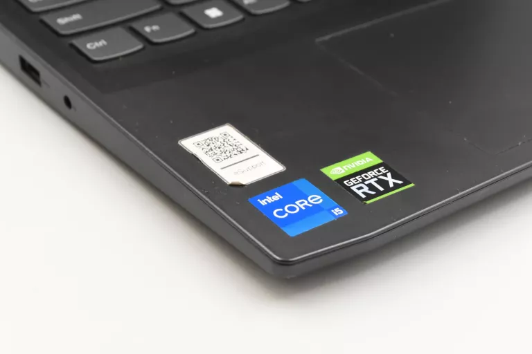 laptop-lenovo-ideapad-gaming-3-15iah7-156-ips-i5-12450h16gb1tb-stan-11323-2