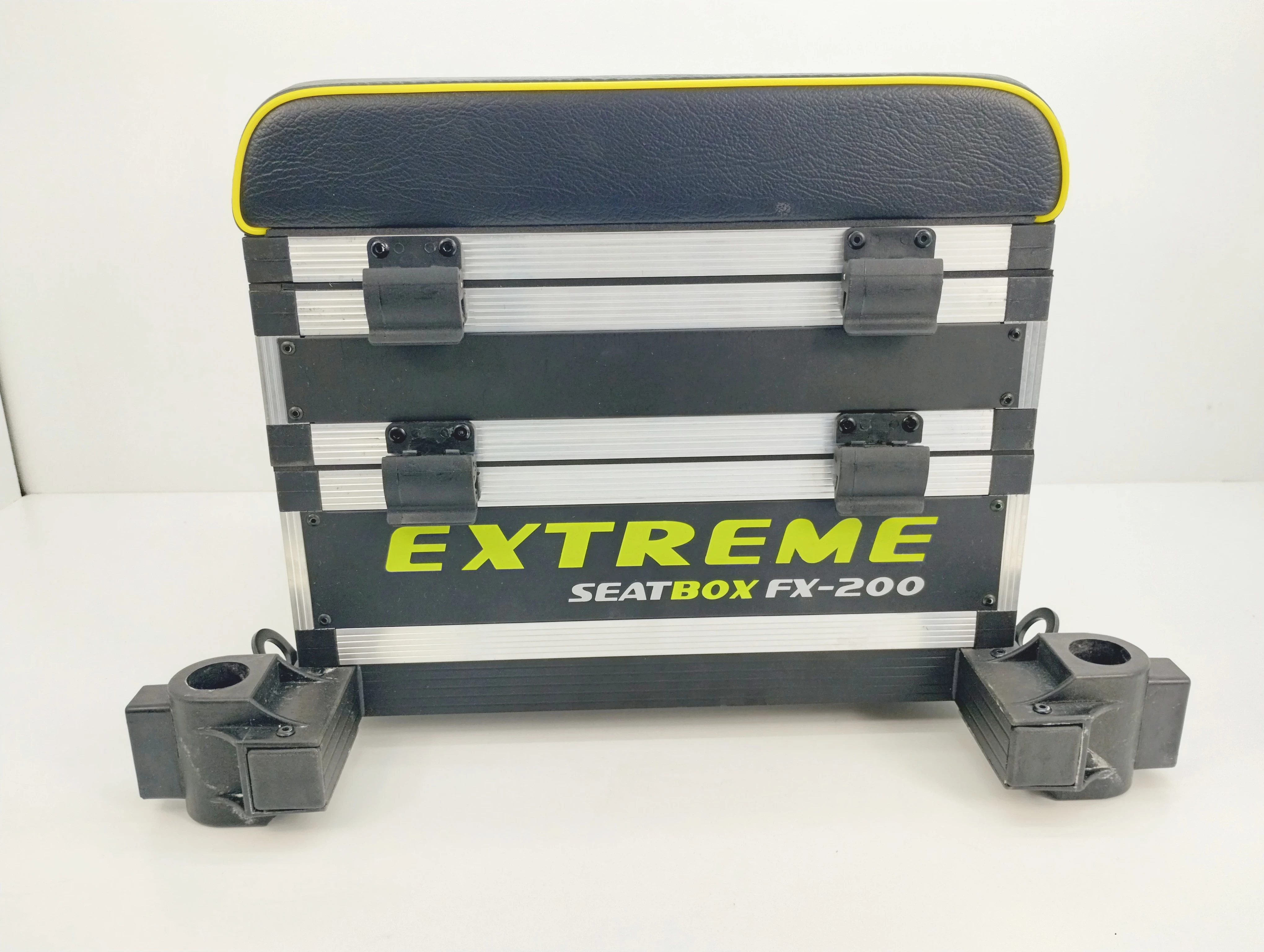 kosz-wedkarski-lorpio-seat-box-extreme-fx-200-stan-11323-2