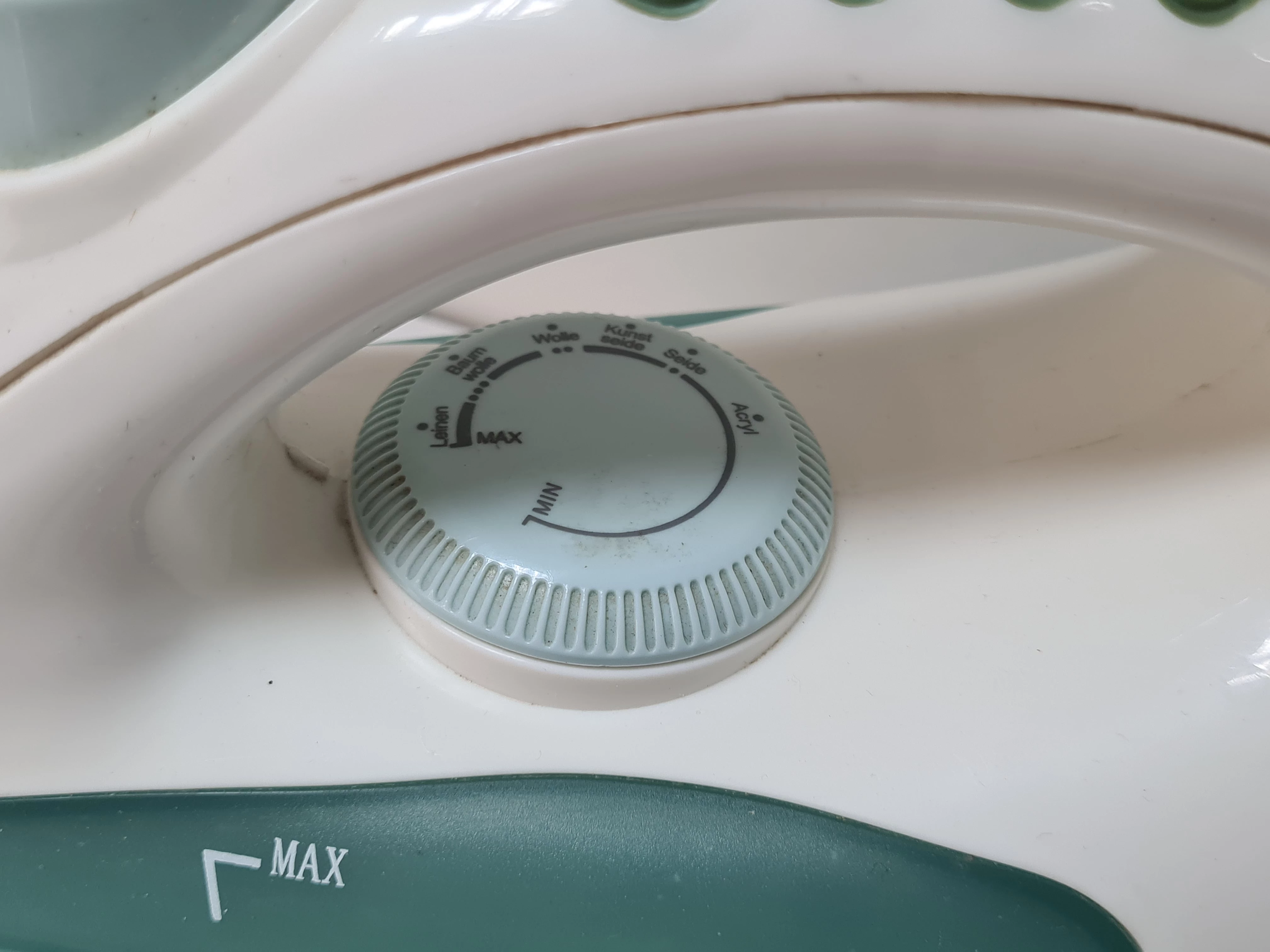 zelazko-parowe-clatronic-2200w-stan-11323-2