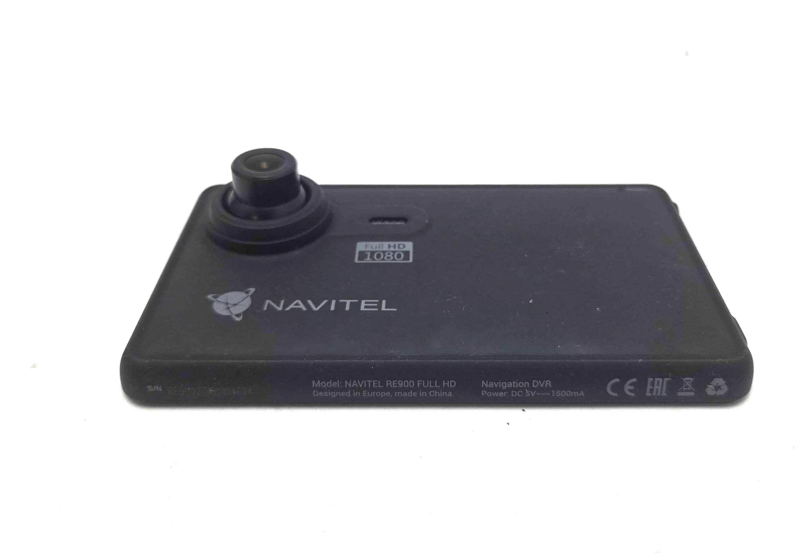 kamerka-samochodowa-navitel-re900-full-hd-model-re900
