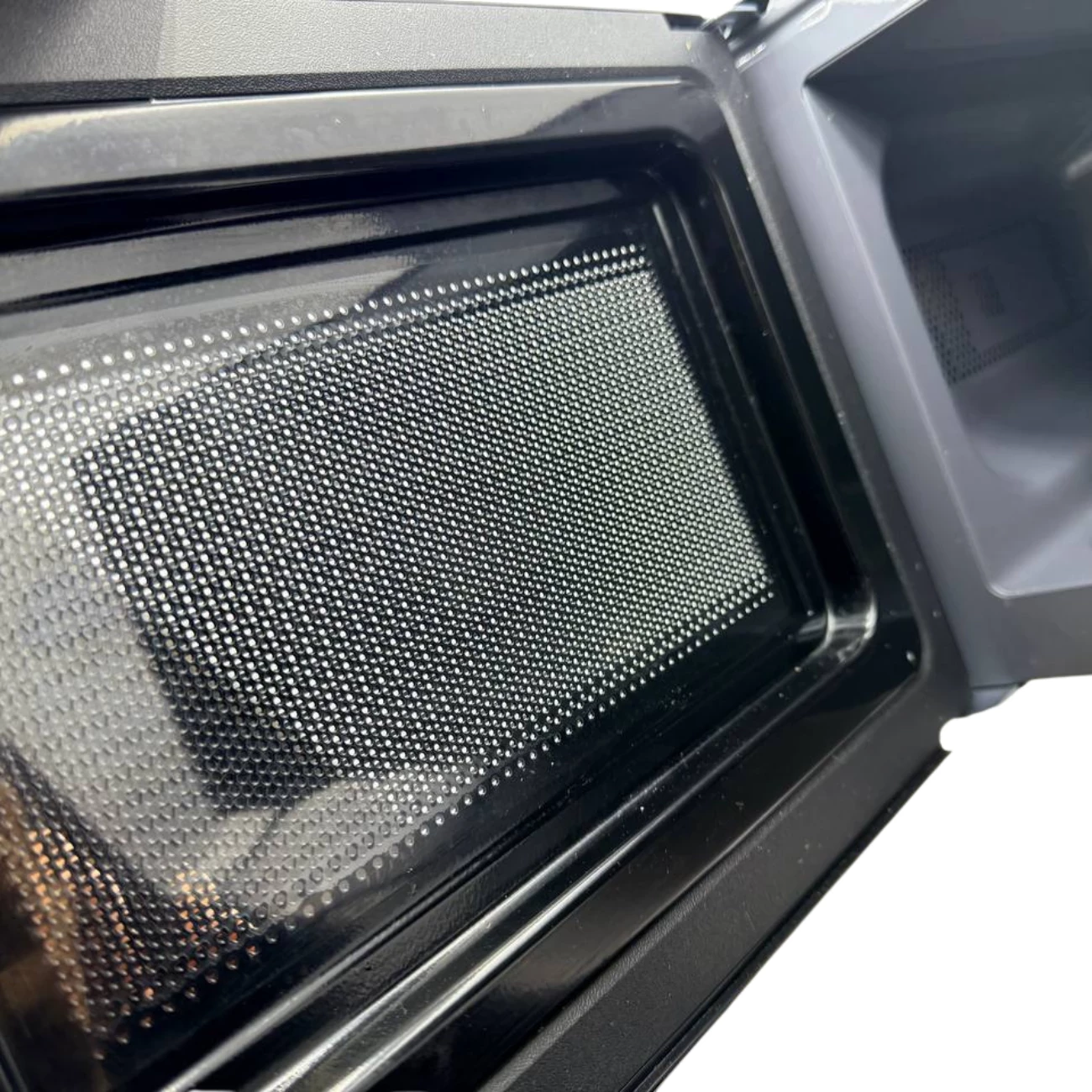 kuchenka-mikrofalowa-mpm-20-kmt-04-700w-20l-czarny-pojemnosc-20000