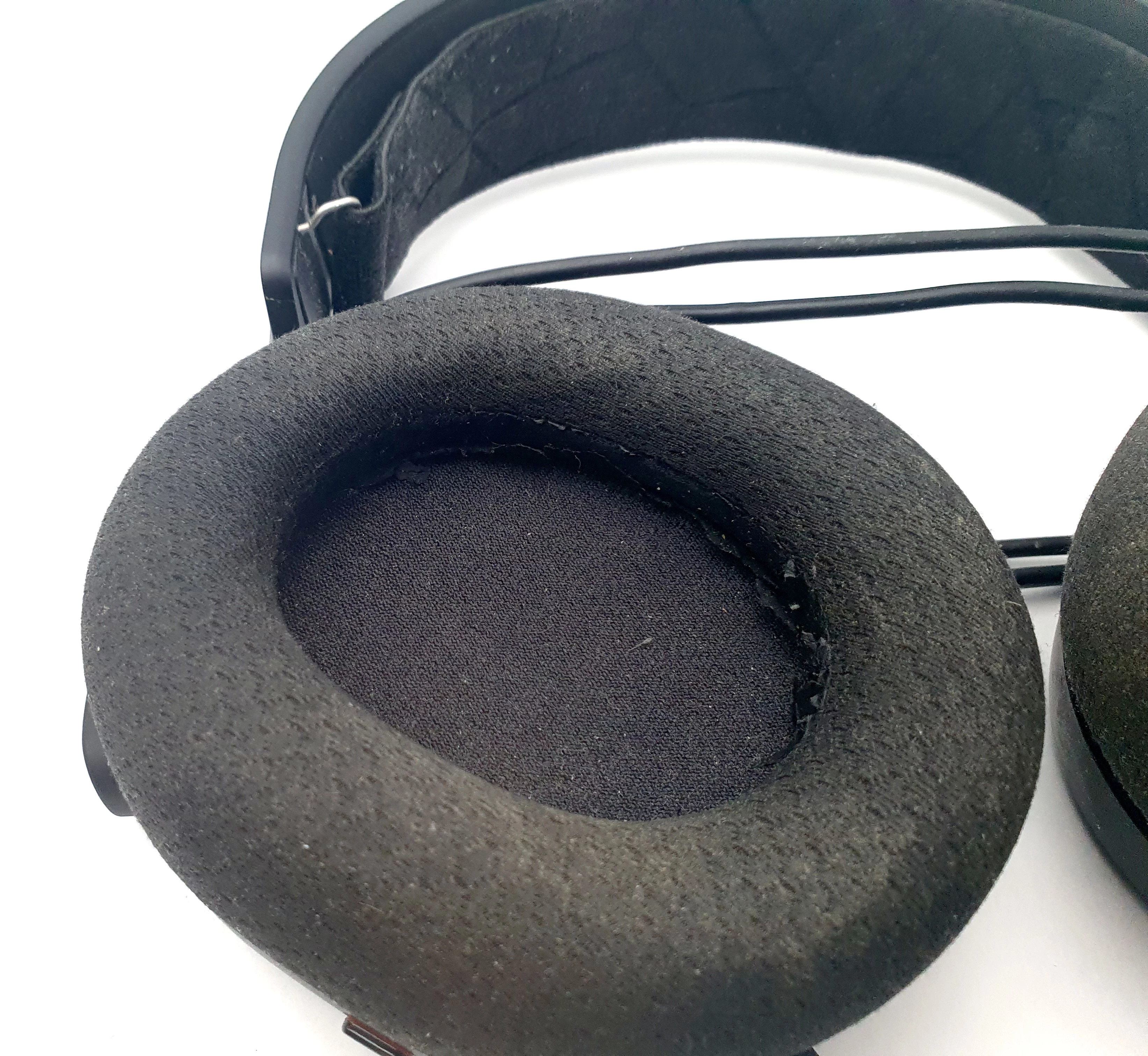 sluchawki-przewodowe-steelseries-arctis-3-czarne-stan-11323-2