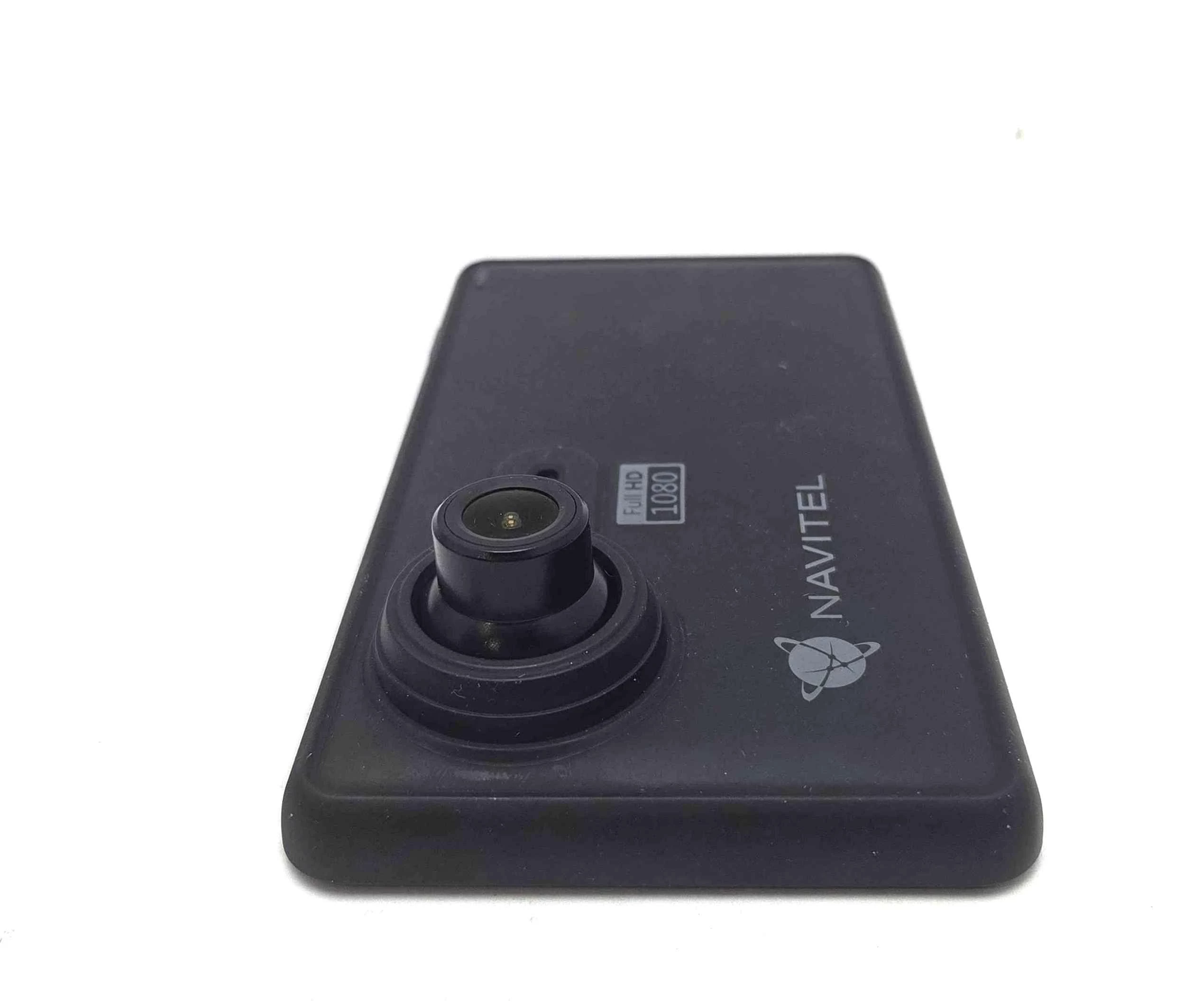 kamerka-samochodowa-navitel-re900-full-hd-karta-pamieci-w-zestawie-129781-5