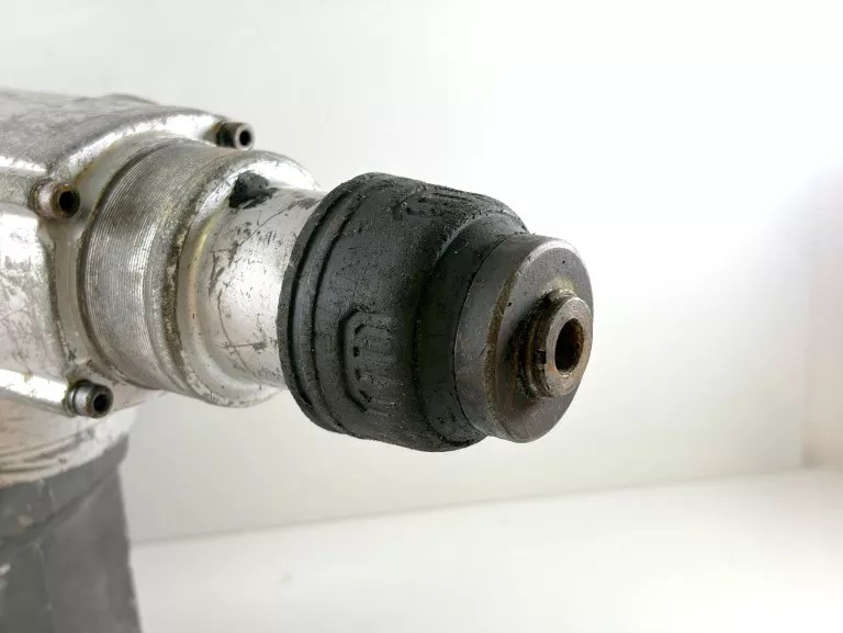 mlotowiertarka-erbauer-erh1500-1500w-maksymalna-moc-150000