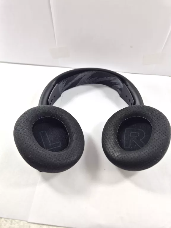 sluchawki-steelseries-arctis-nova-1-czarne-kod-producenta-61606