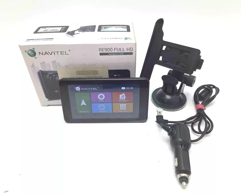 kamerka-samochodowa-navitel-re900-full-hd-sw-katarzyny-4-torun