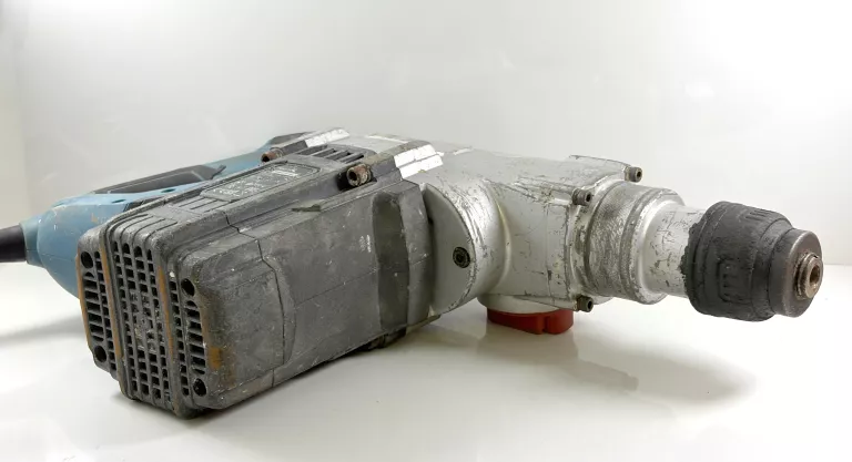 mlotowiertarka-erbauer-erh1500-1500w-energia-udaru-500