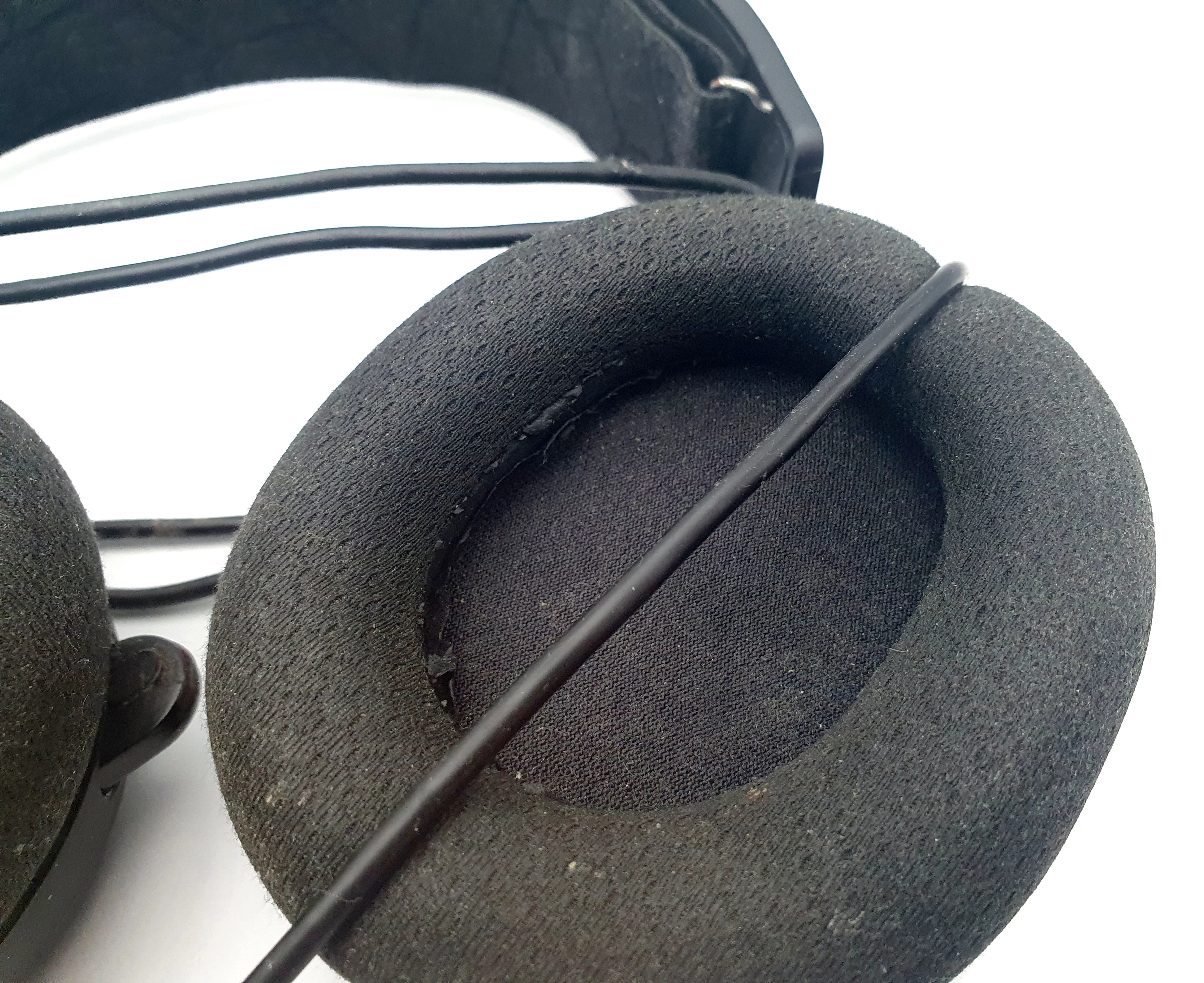 sluchawki-przewodowe-steelseries-arctis-3-czarne-ean-gtin-5707119029520