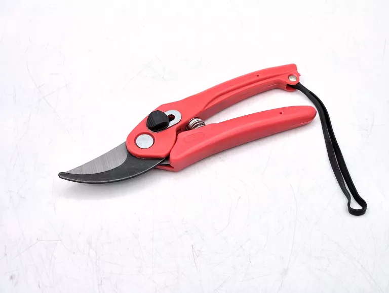 sekator-ogrodowy-18-cm-3-maja-48-poznan-ska-x