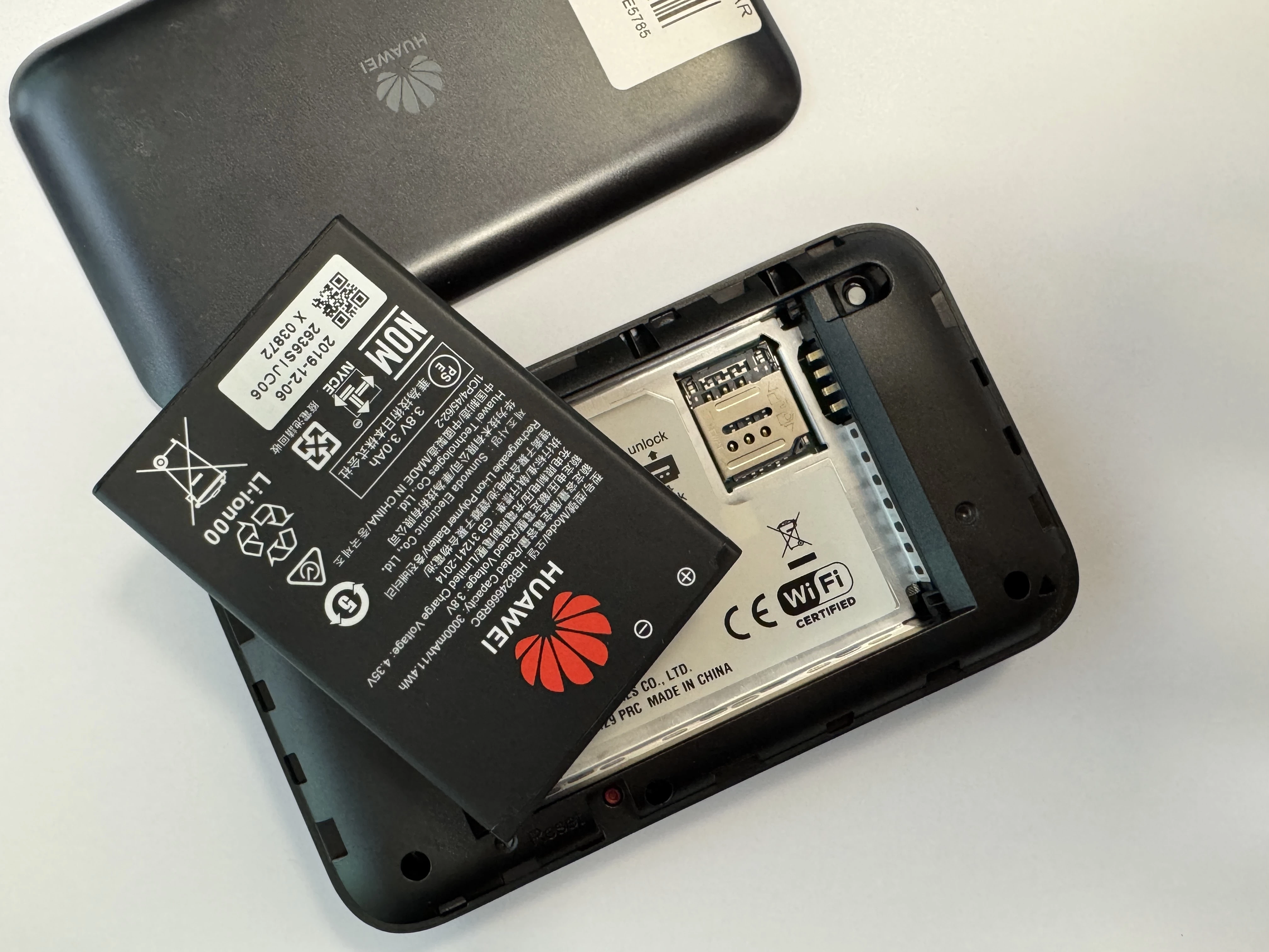 router-huawei-e5785-lte-stan-11323-2