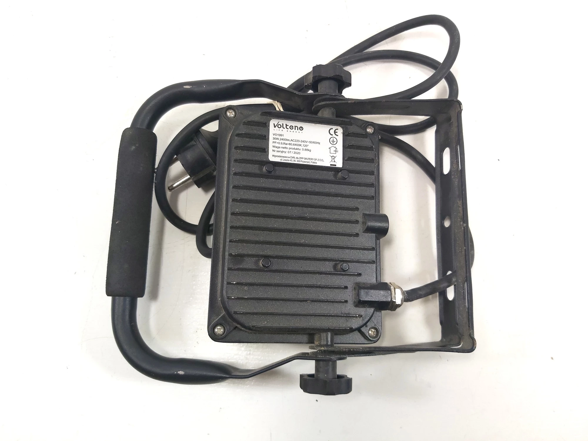 halogen-naswietlacz-led-volteno-30w-moc-znamionowa-3000