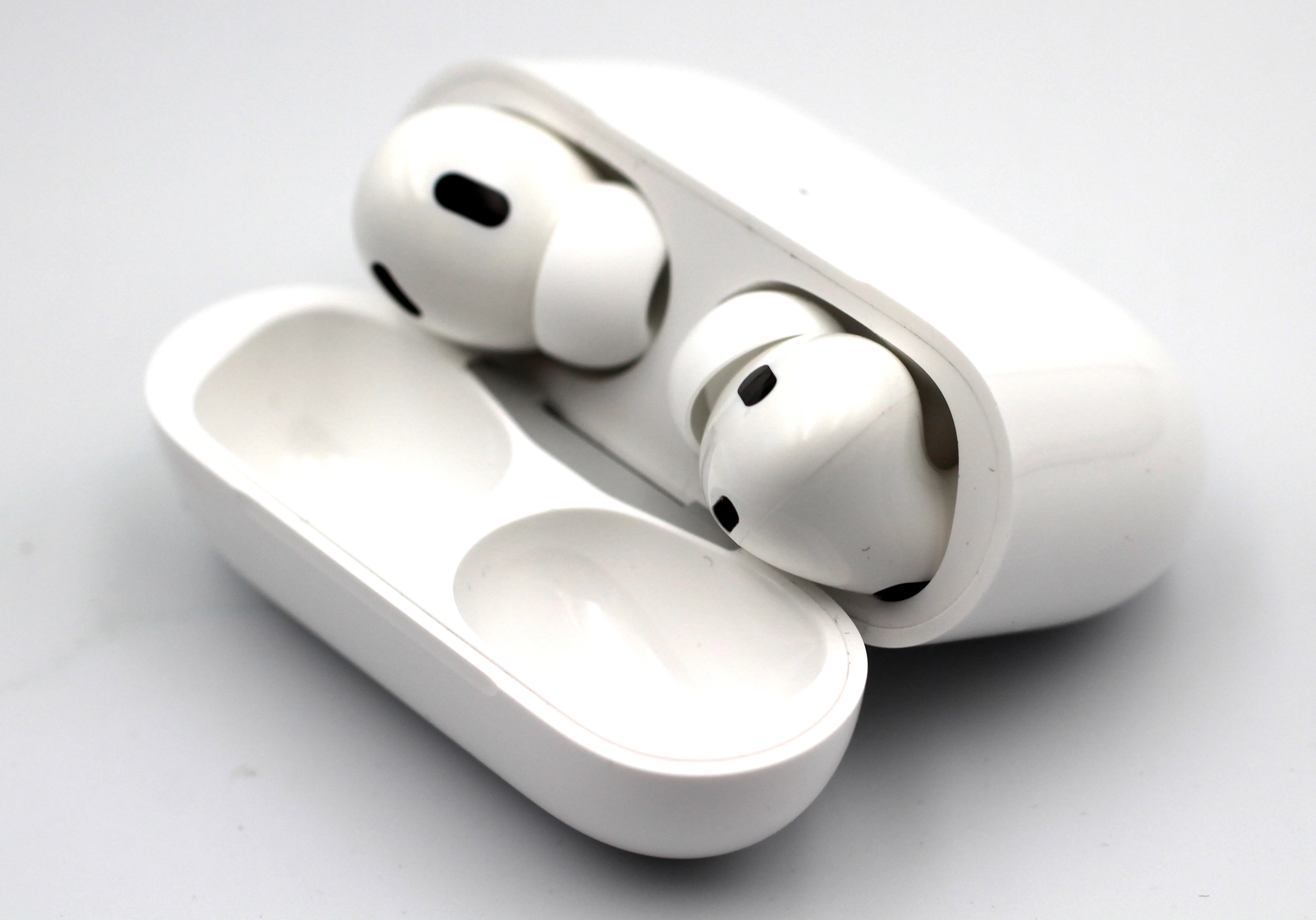 sluchawki-apple-airpods-pro-2gen-ean-gtin-0195949052637