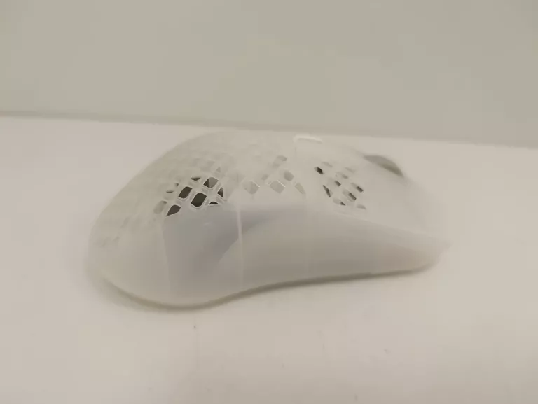 myszka-steelseries-aerox-3-snow-wireless-producent-248914-1990393