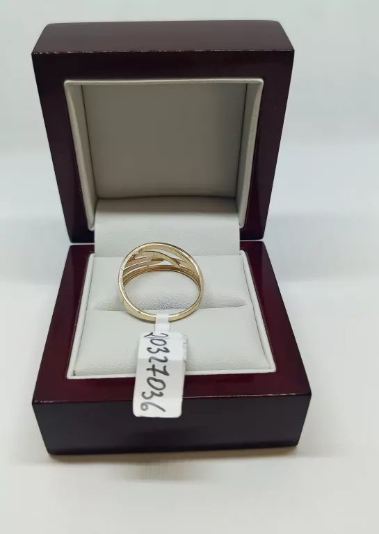 nienoszony-zloty-pierscionek-219-g-585-kamien-17088-4194304